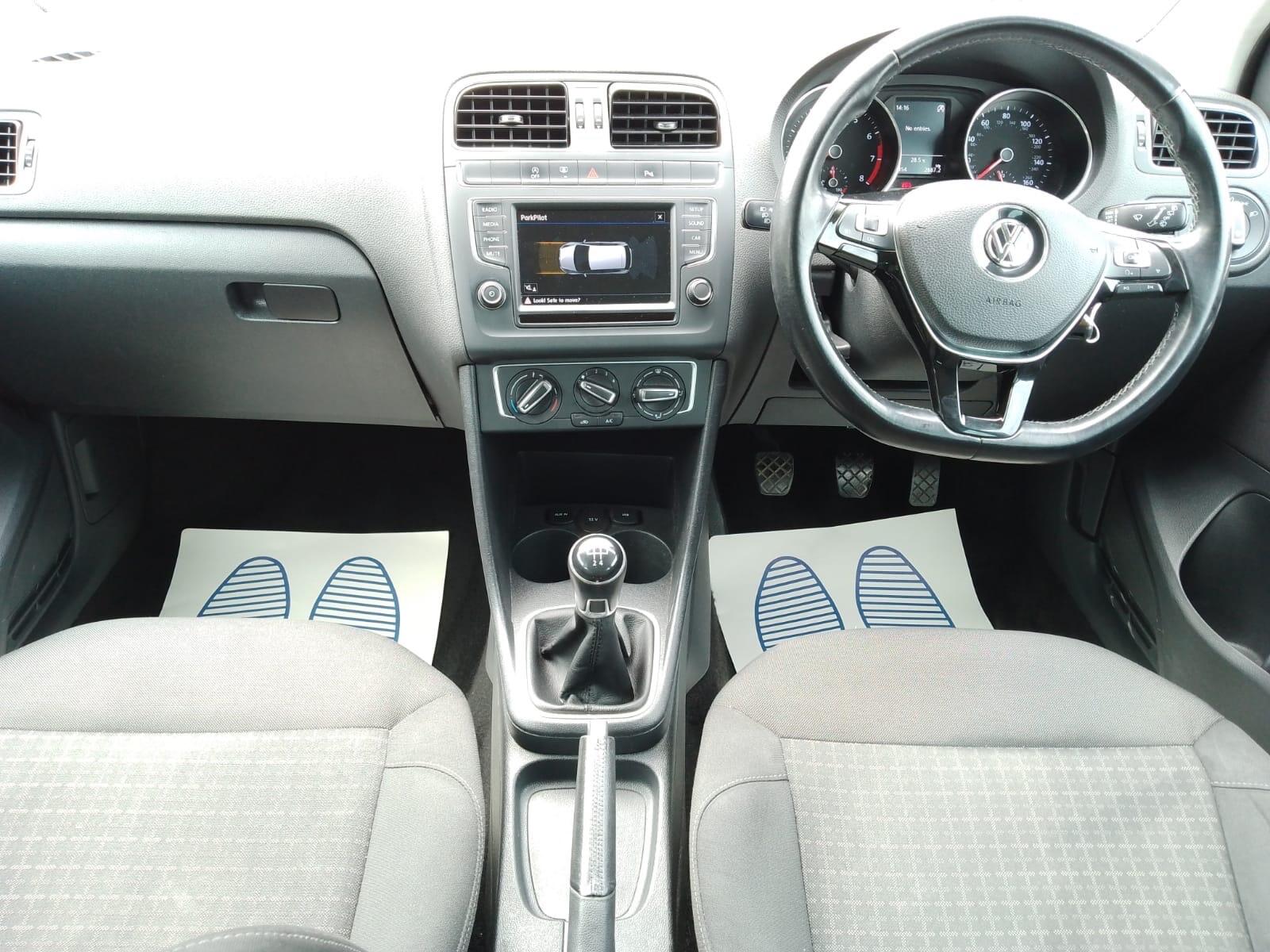 Volkswagen Polo view 26