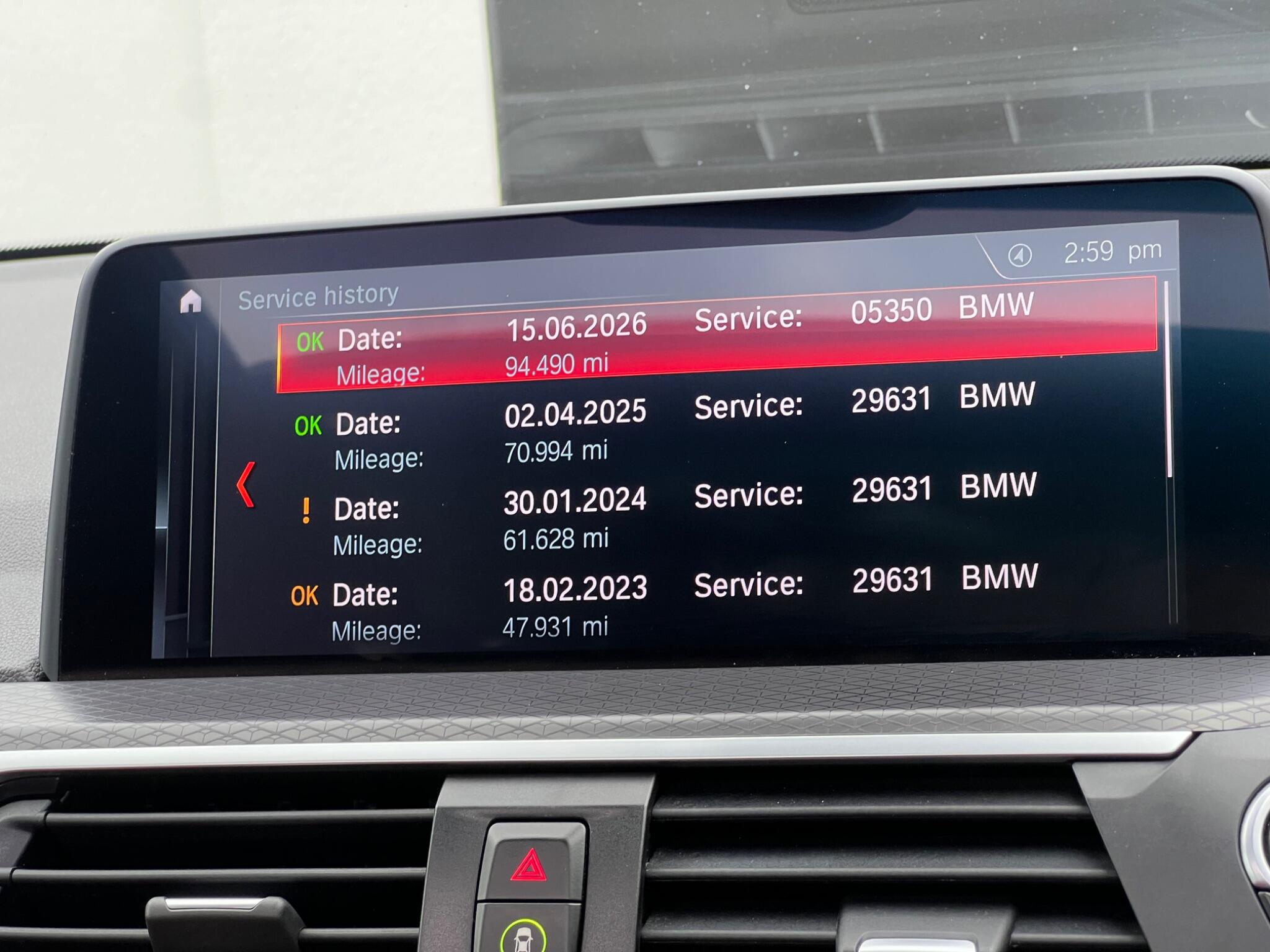 BMW X4 view 55
