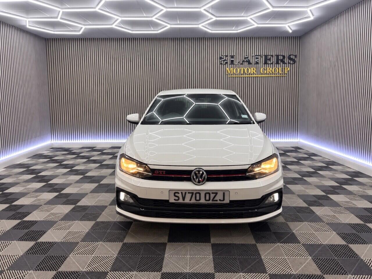 Volkswagen Polo view 2