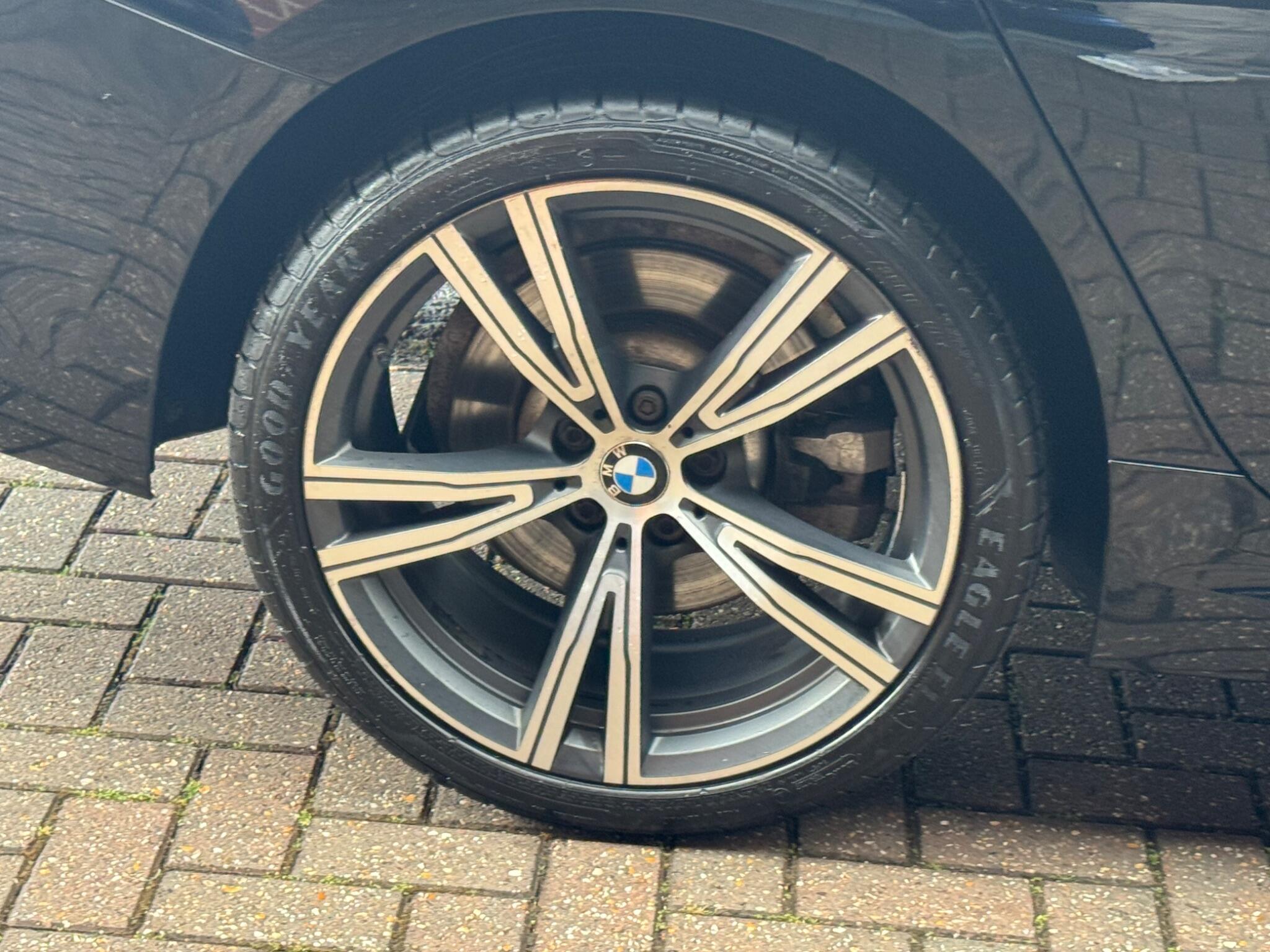 BMW 3 Series view 43