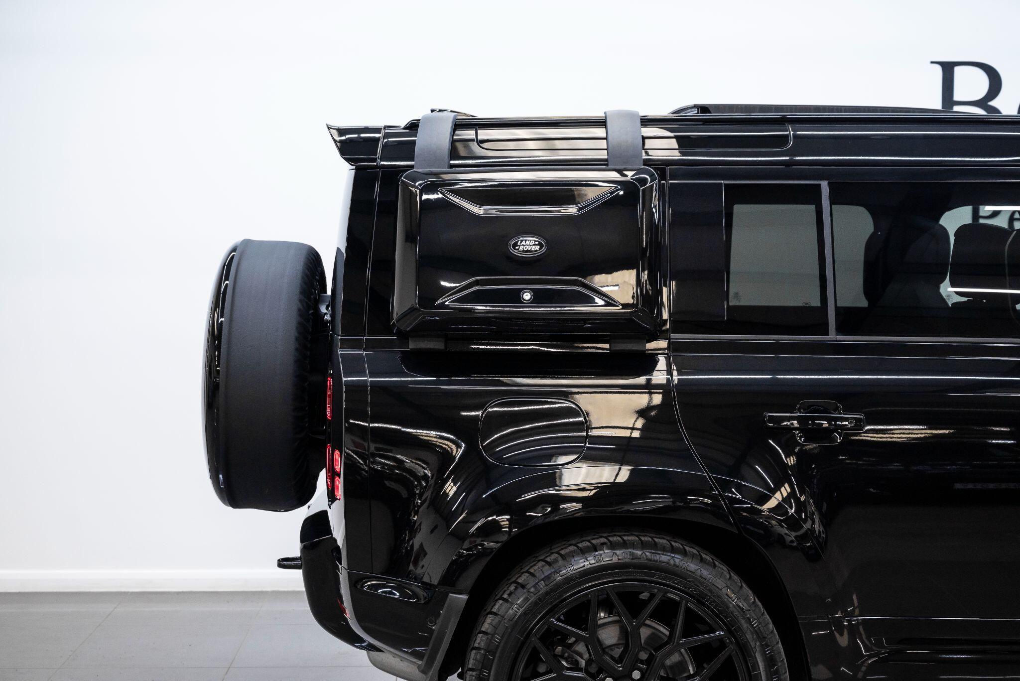 Land Rover Defender view 58