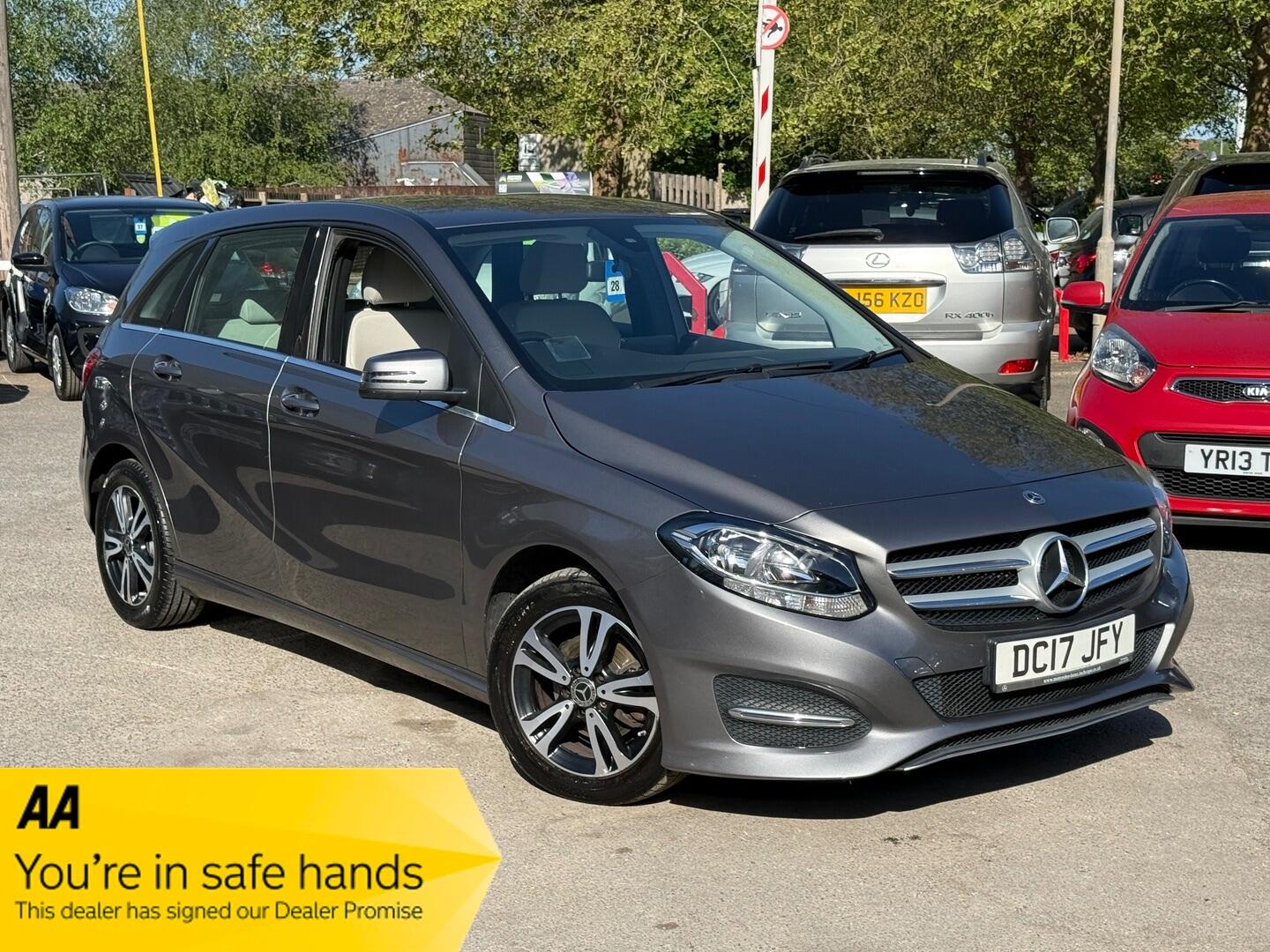 Mercedes-Benz B Class