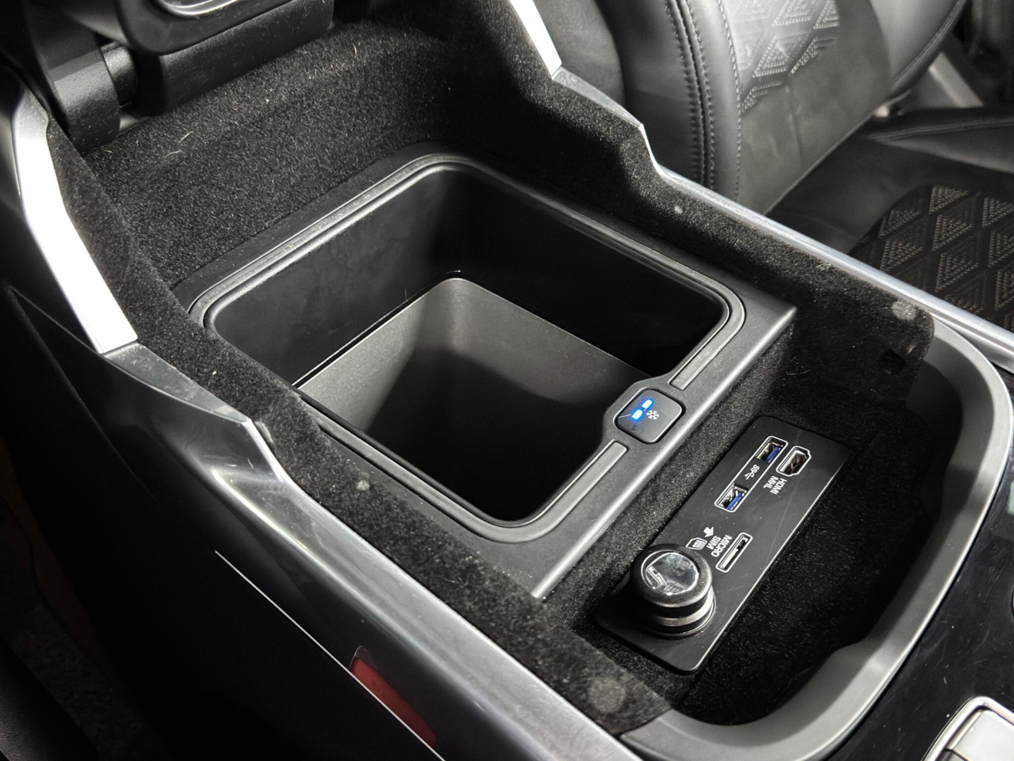 Land Rover Range Rover Sport view 25