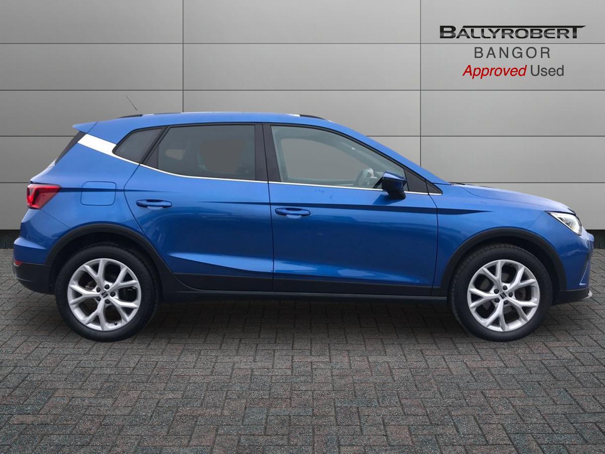 SEAT Arona view 9