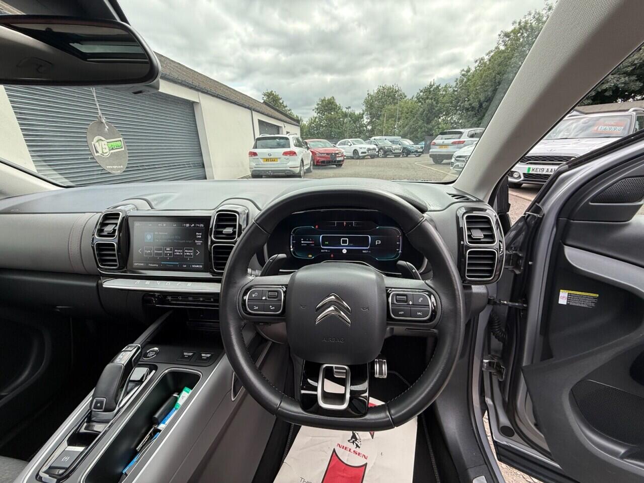 Citroen C5 Aircross view 12