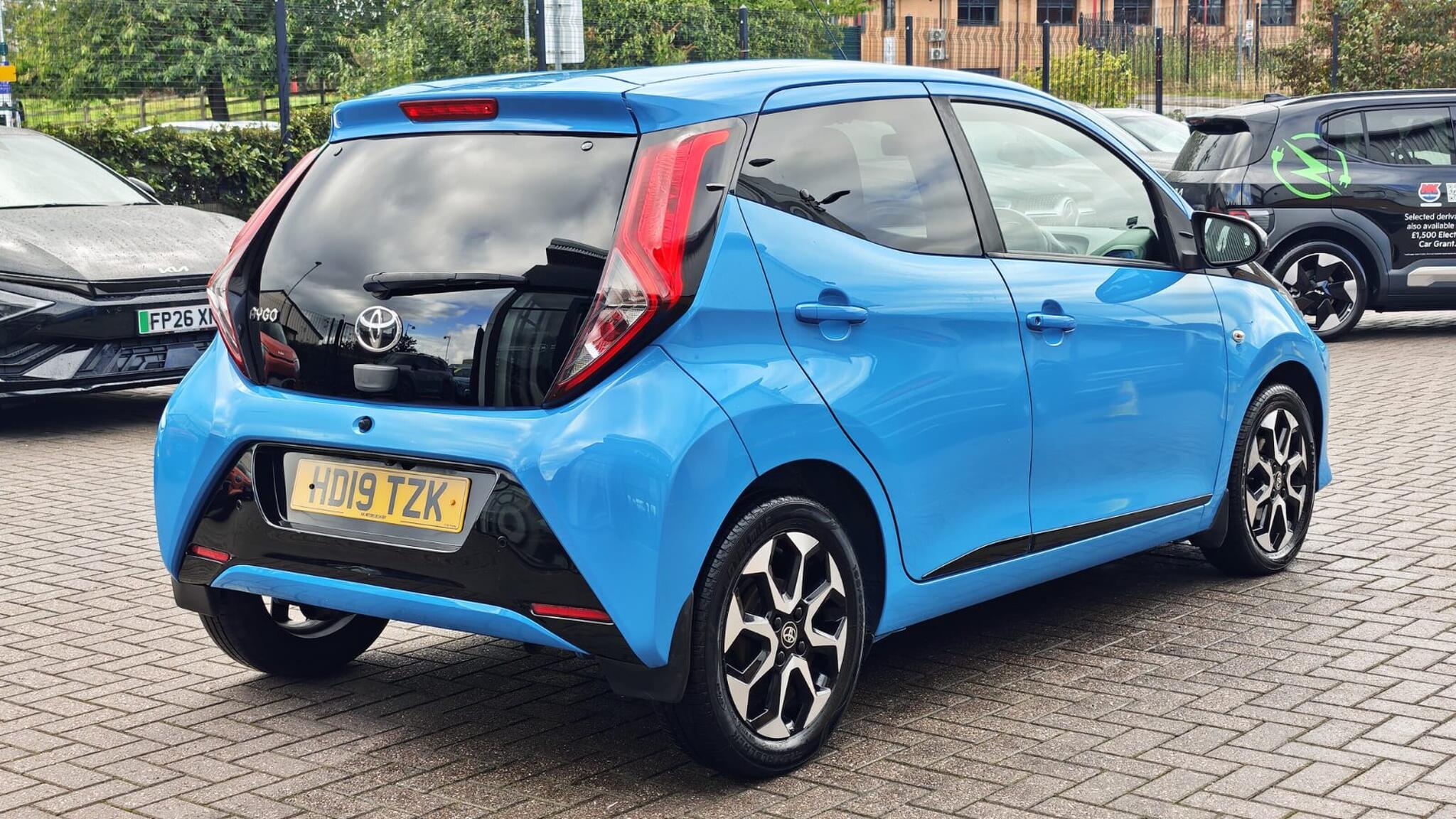 Toyota Aygo view 5