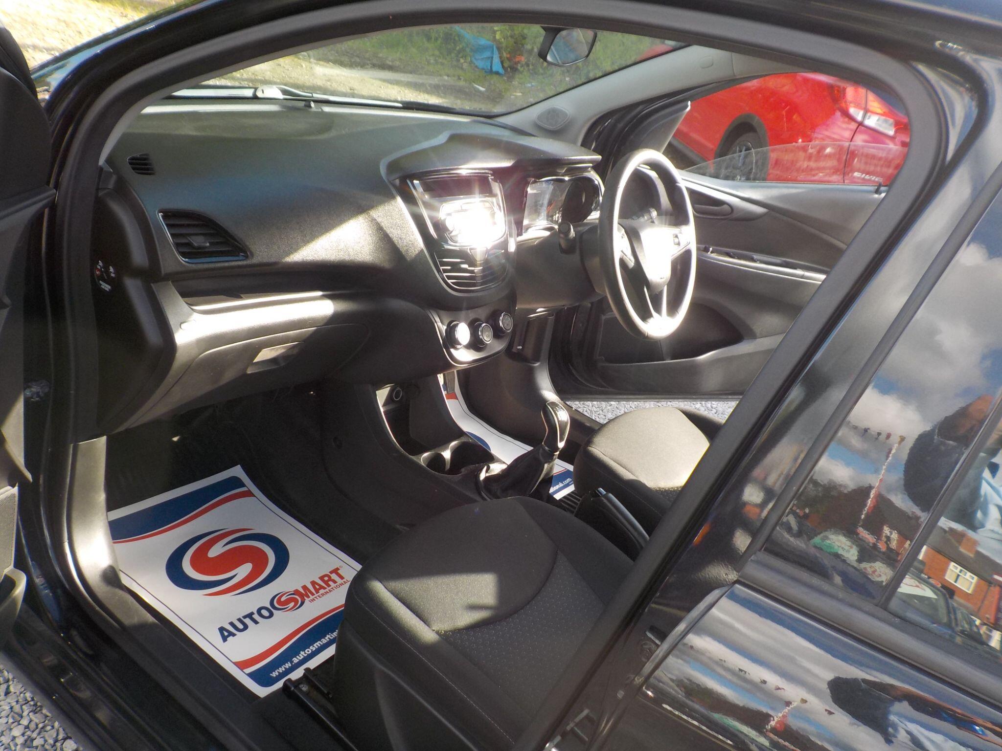 Vauxhall Viva 1.0i ecoFLEX SE Euro 6 5dr