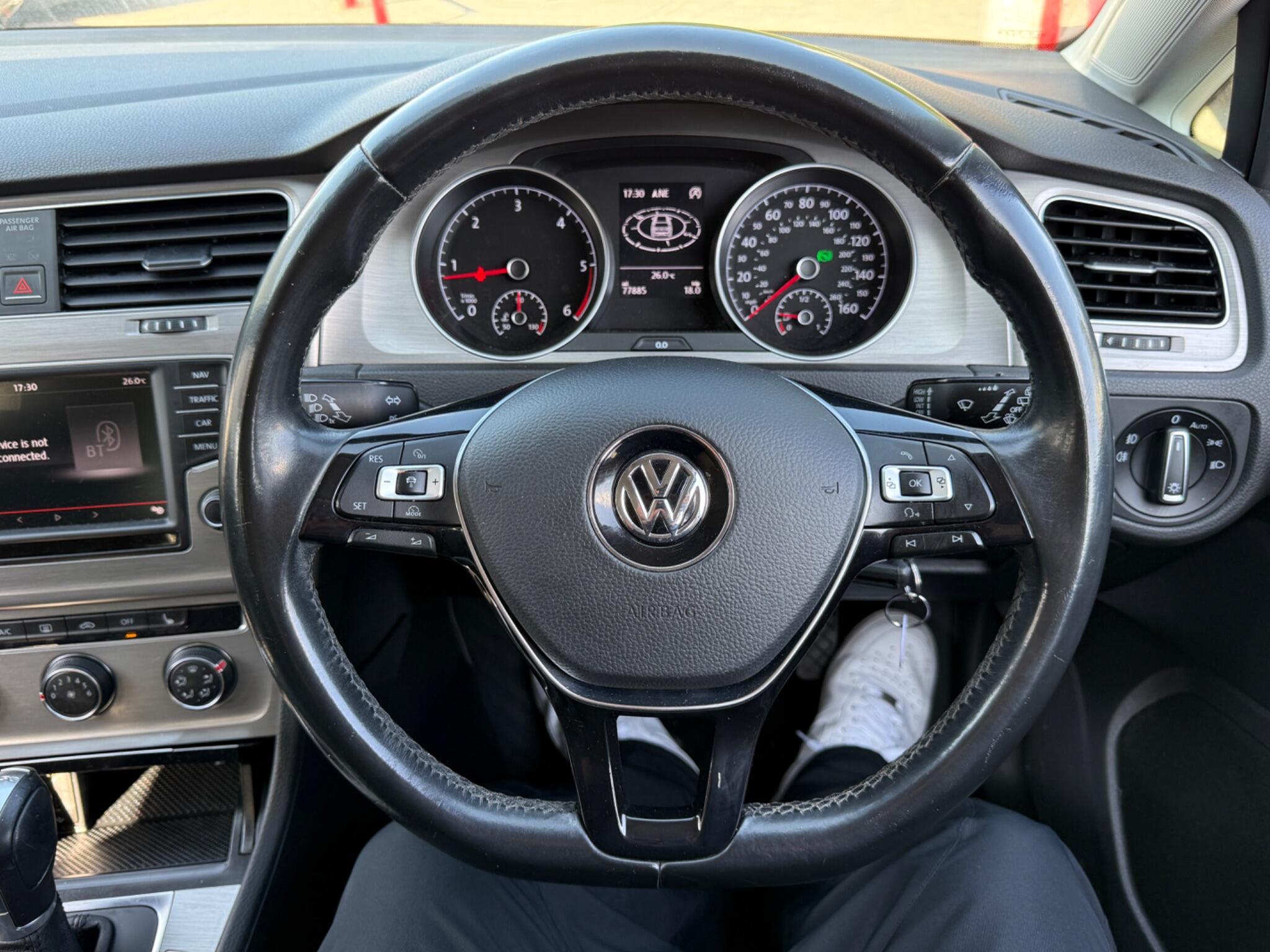 Volkswagen Golf - Image 61