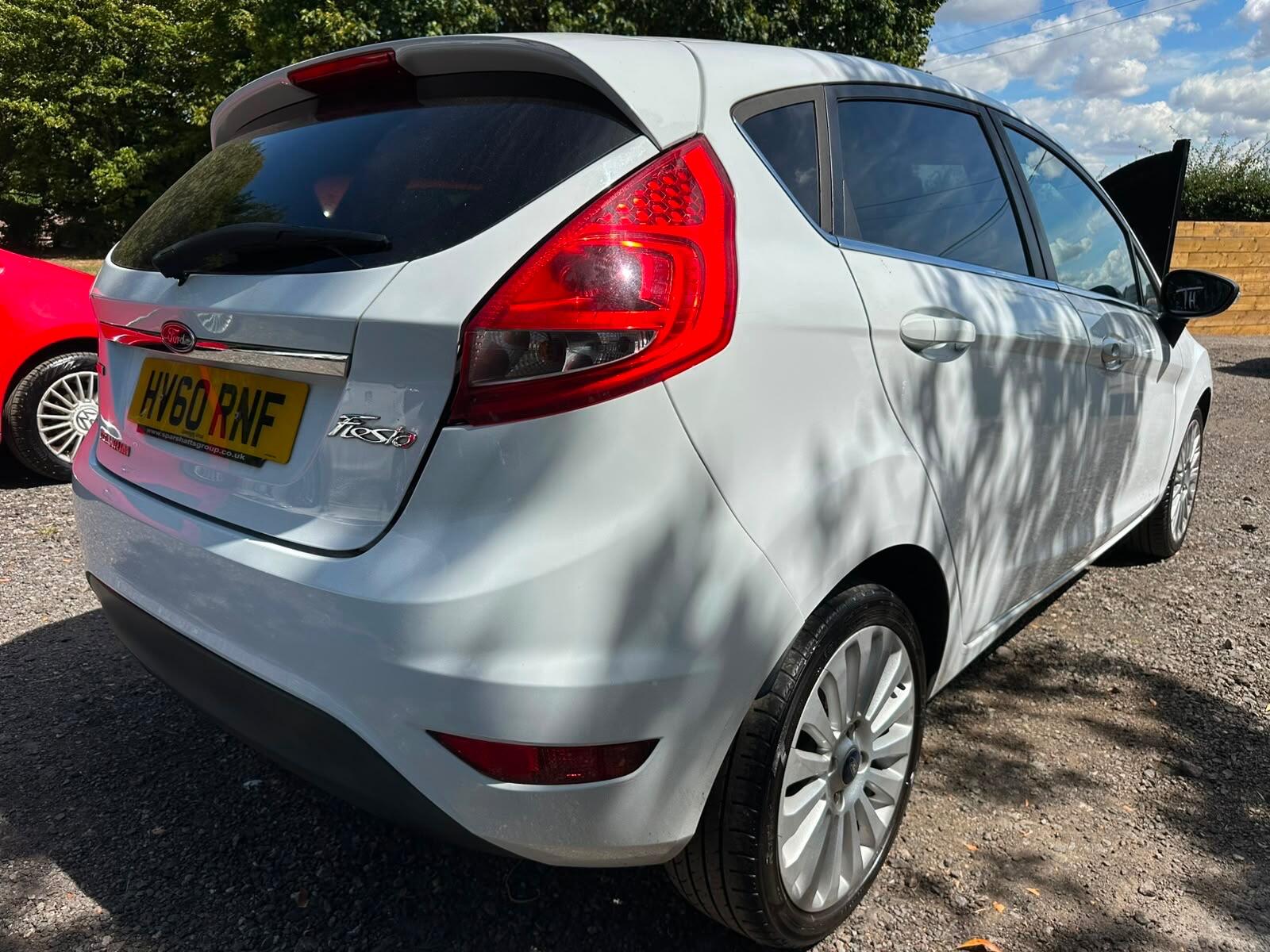 Ford Fiesta view 12