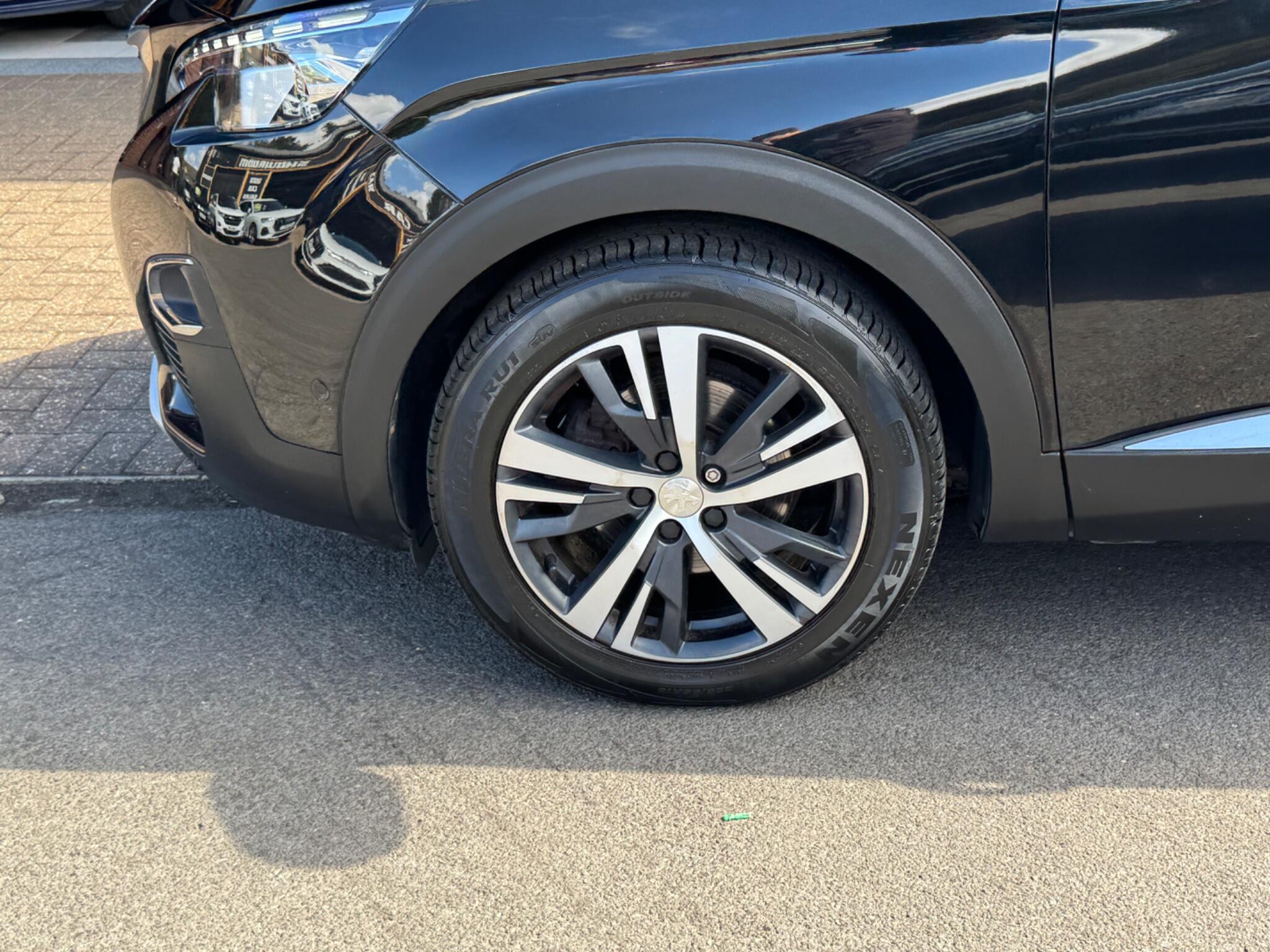 Peugeot 3008 view 42