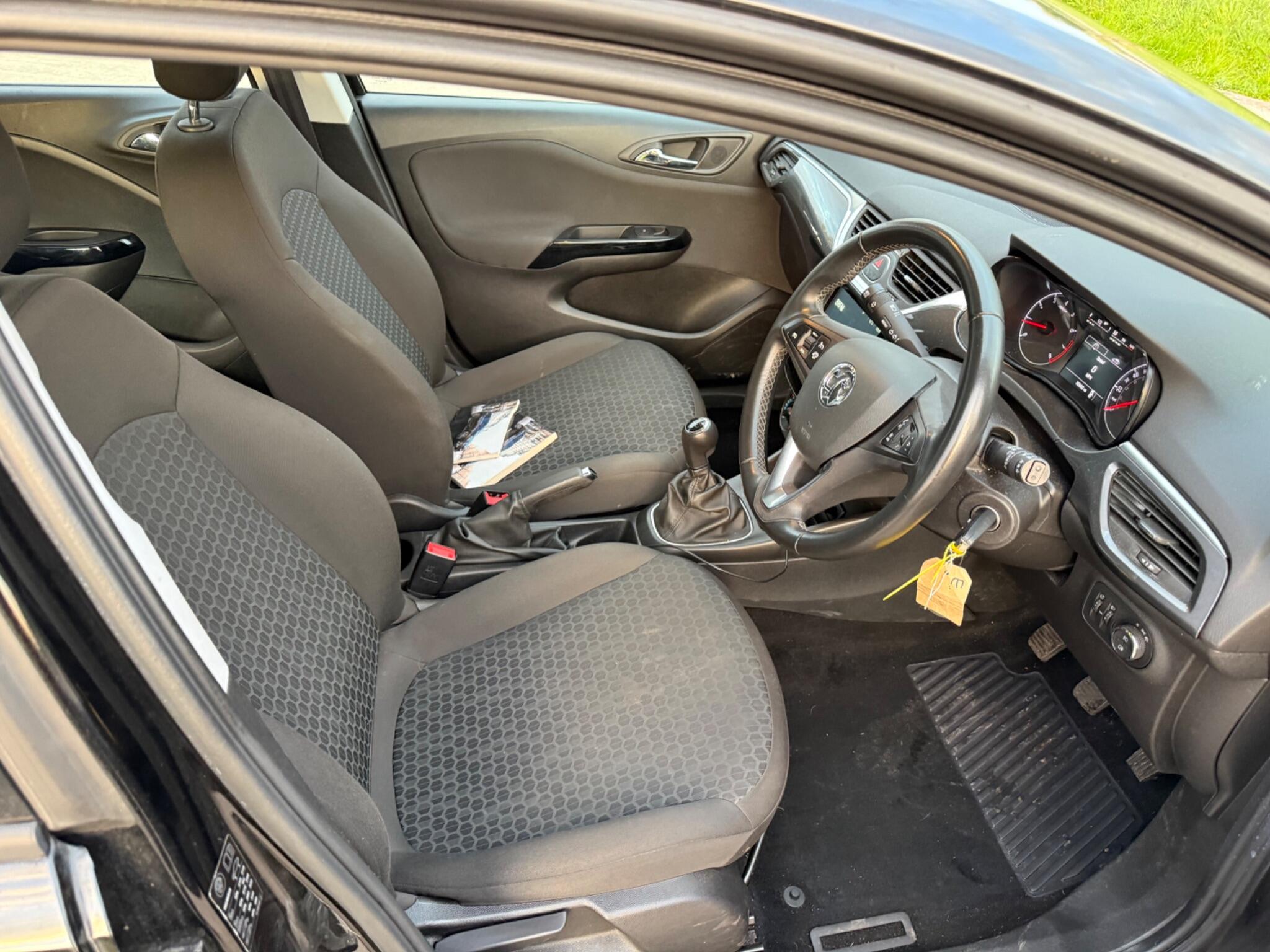 Vauxhall Corsa 1.4i Design Euro 6 (s/s) 5dr — photo 33 of 104