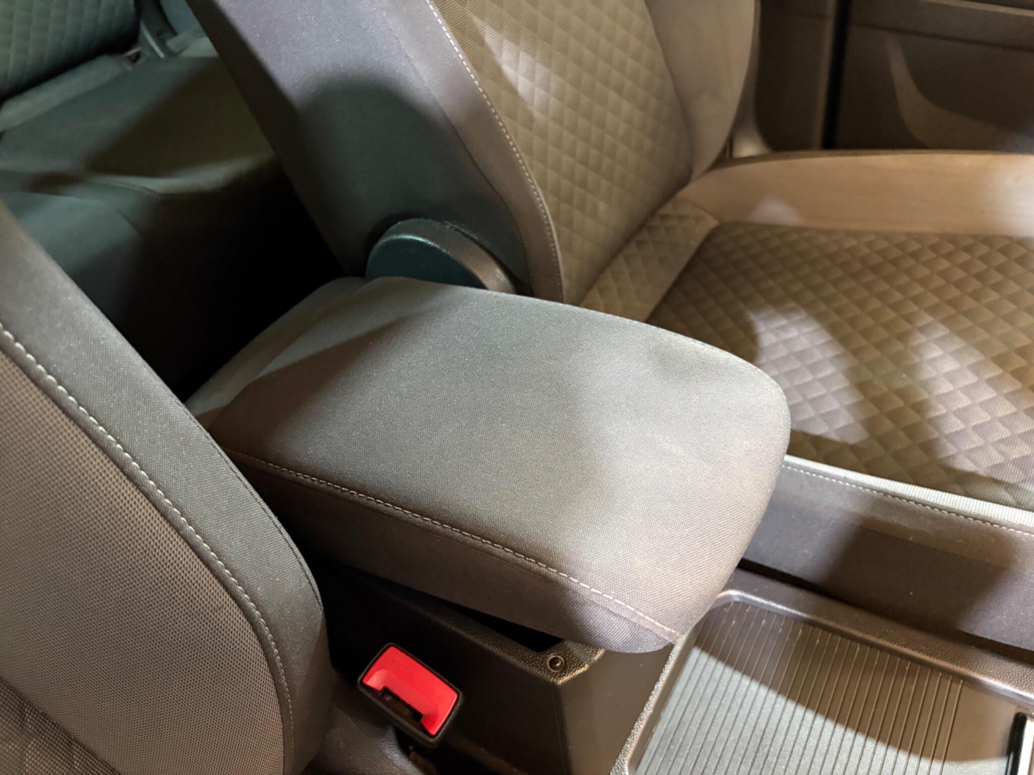 Volkswagen Tiguan view 25