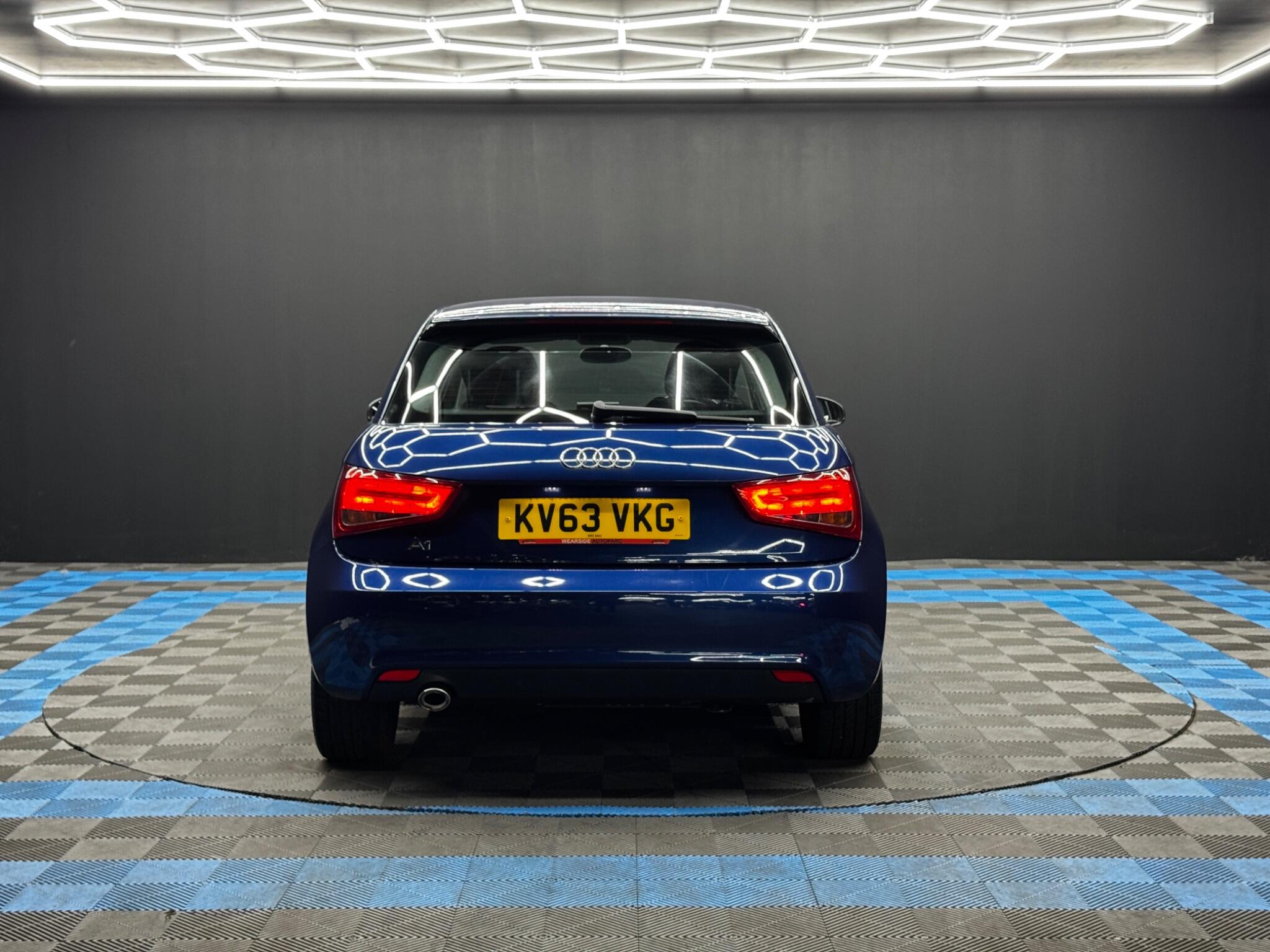 Audi A1 view 6