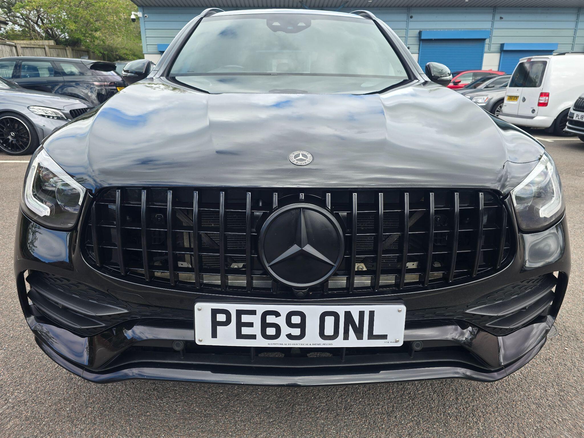 Mercedes-Benz GLC view 81