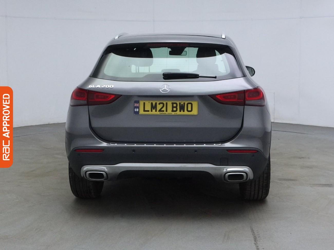 Mercedes-Benz Gla view 8