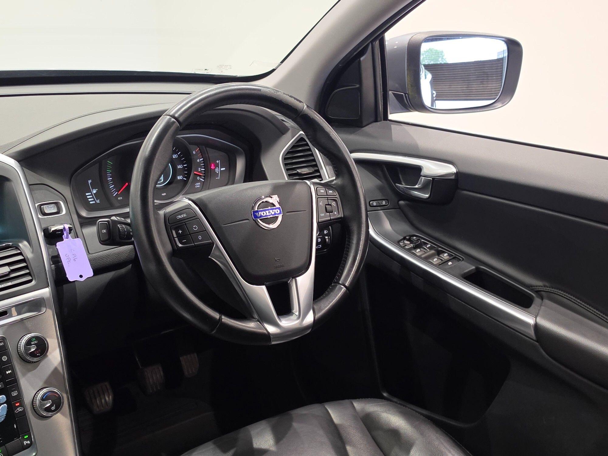 Volvo XC60 view 75