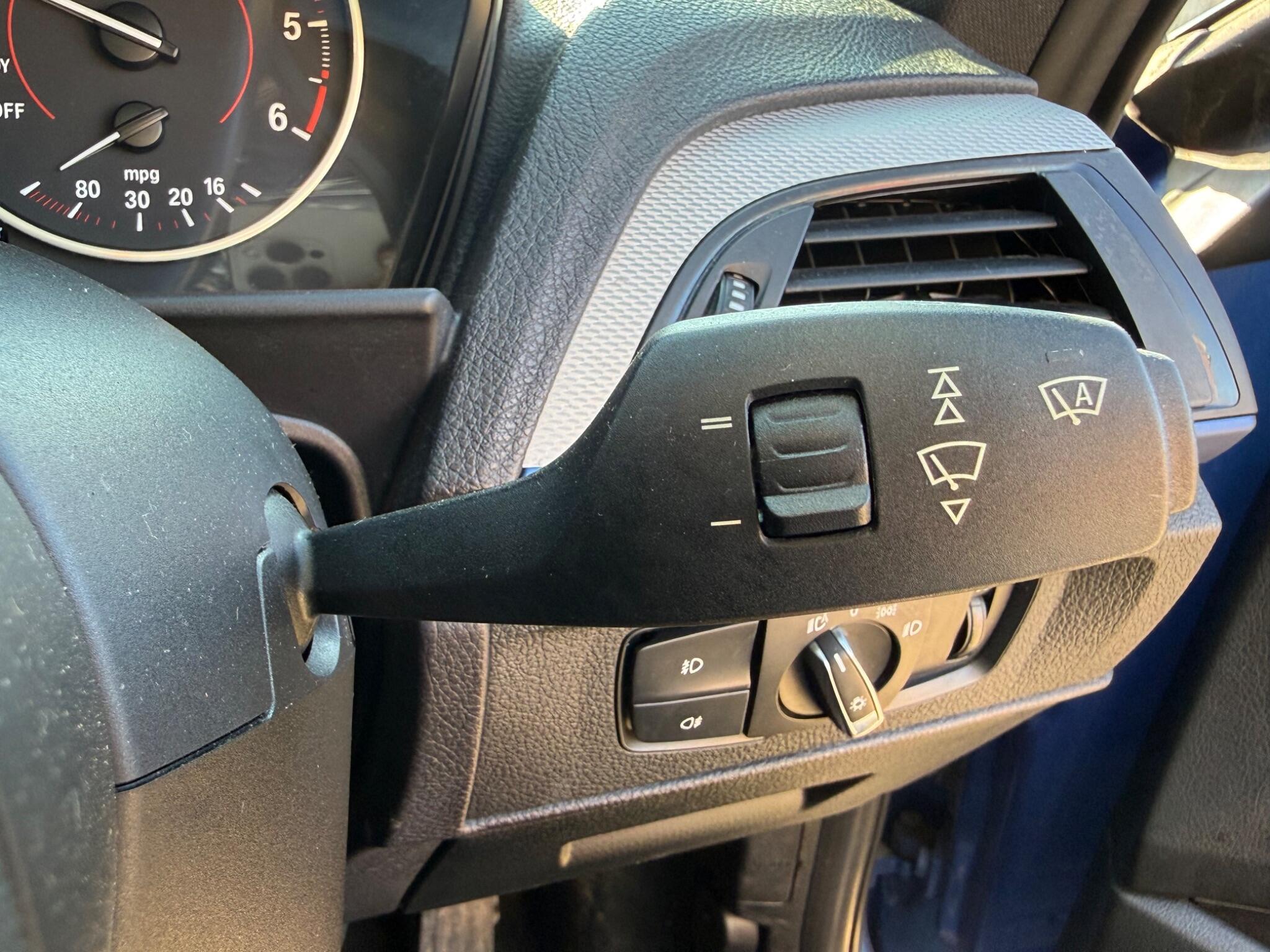 BMW 1 Series view 29