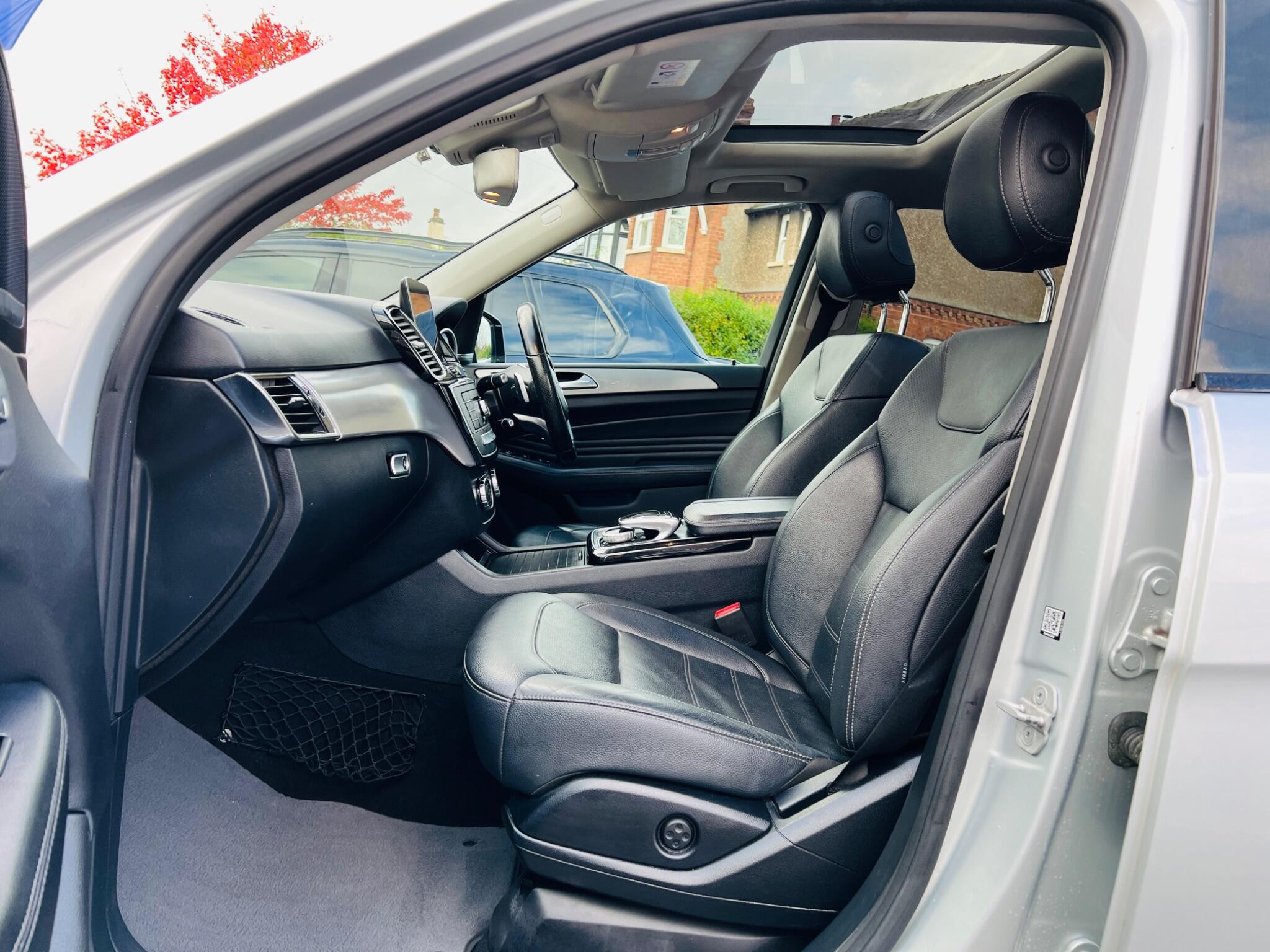 2017 Mercedes-Benz GLE image 62