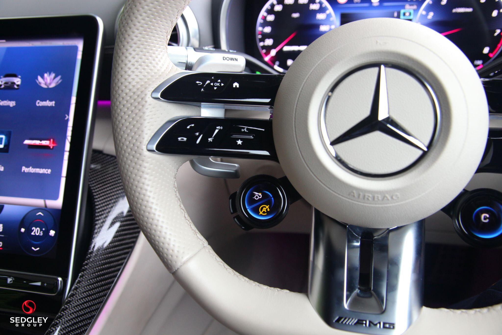 Mercedes-Benz SL view 38