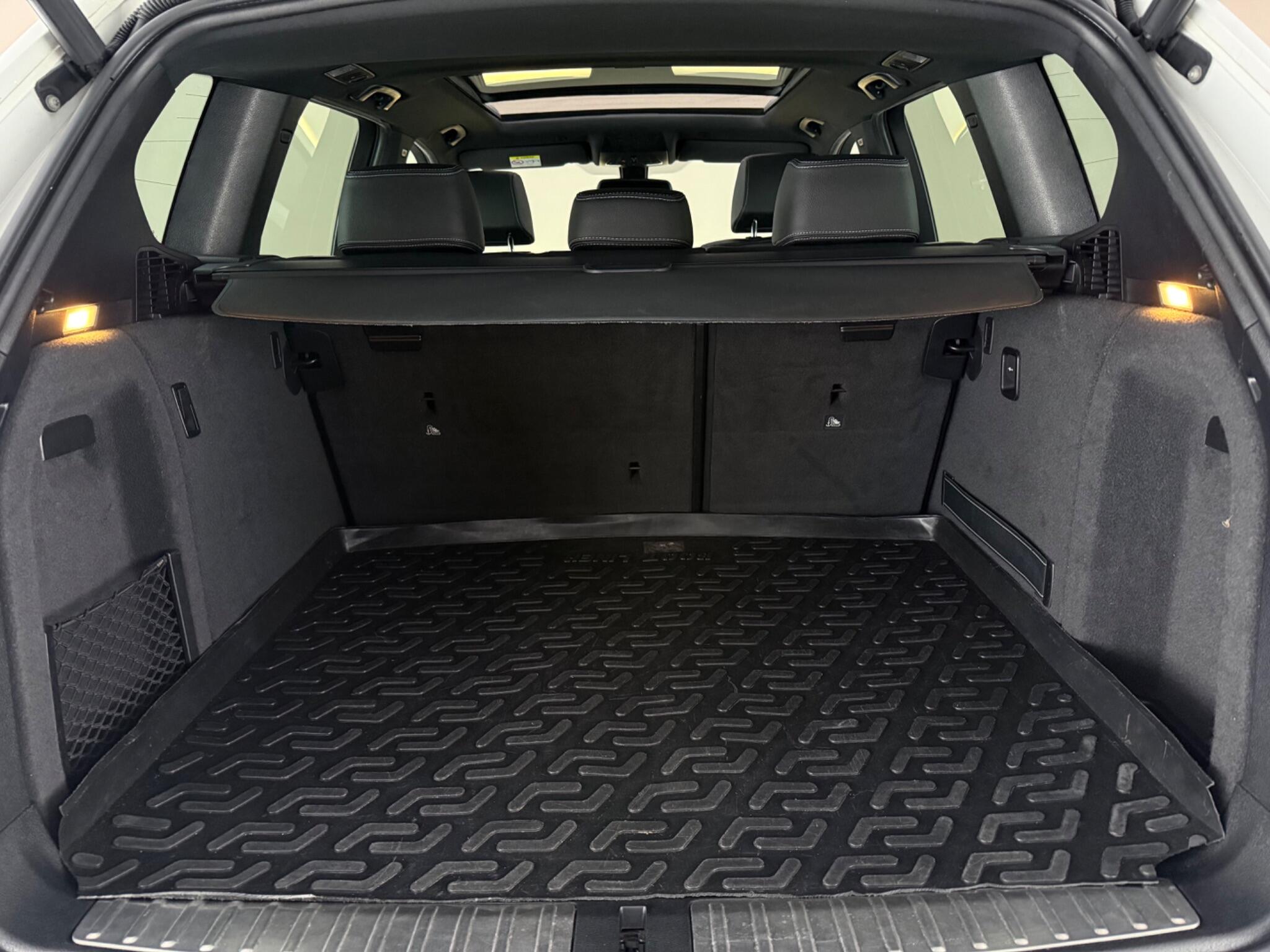 BMW X3 view 10