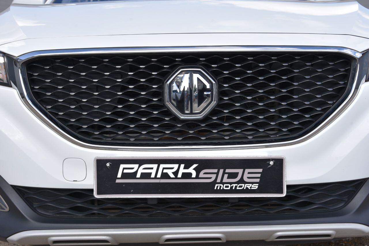 MG MG ZS view 14