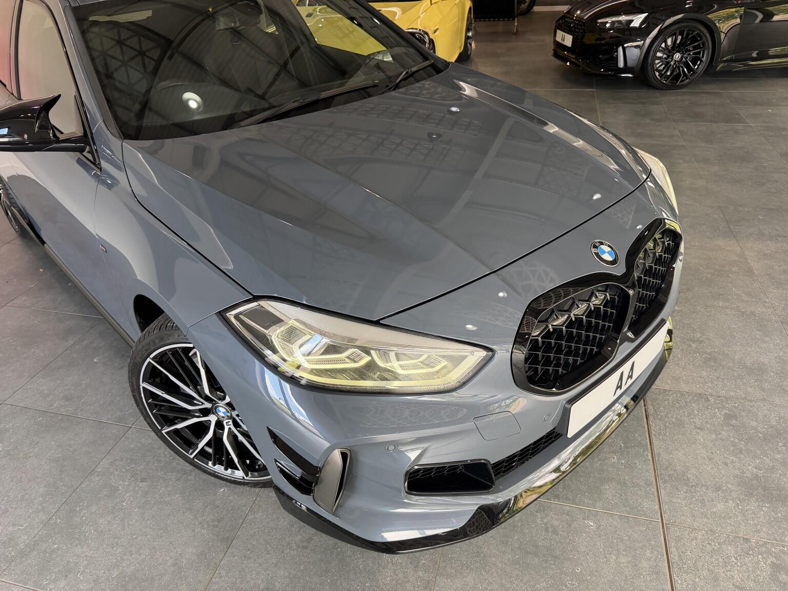 BMW 1 Series view 2