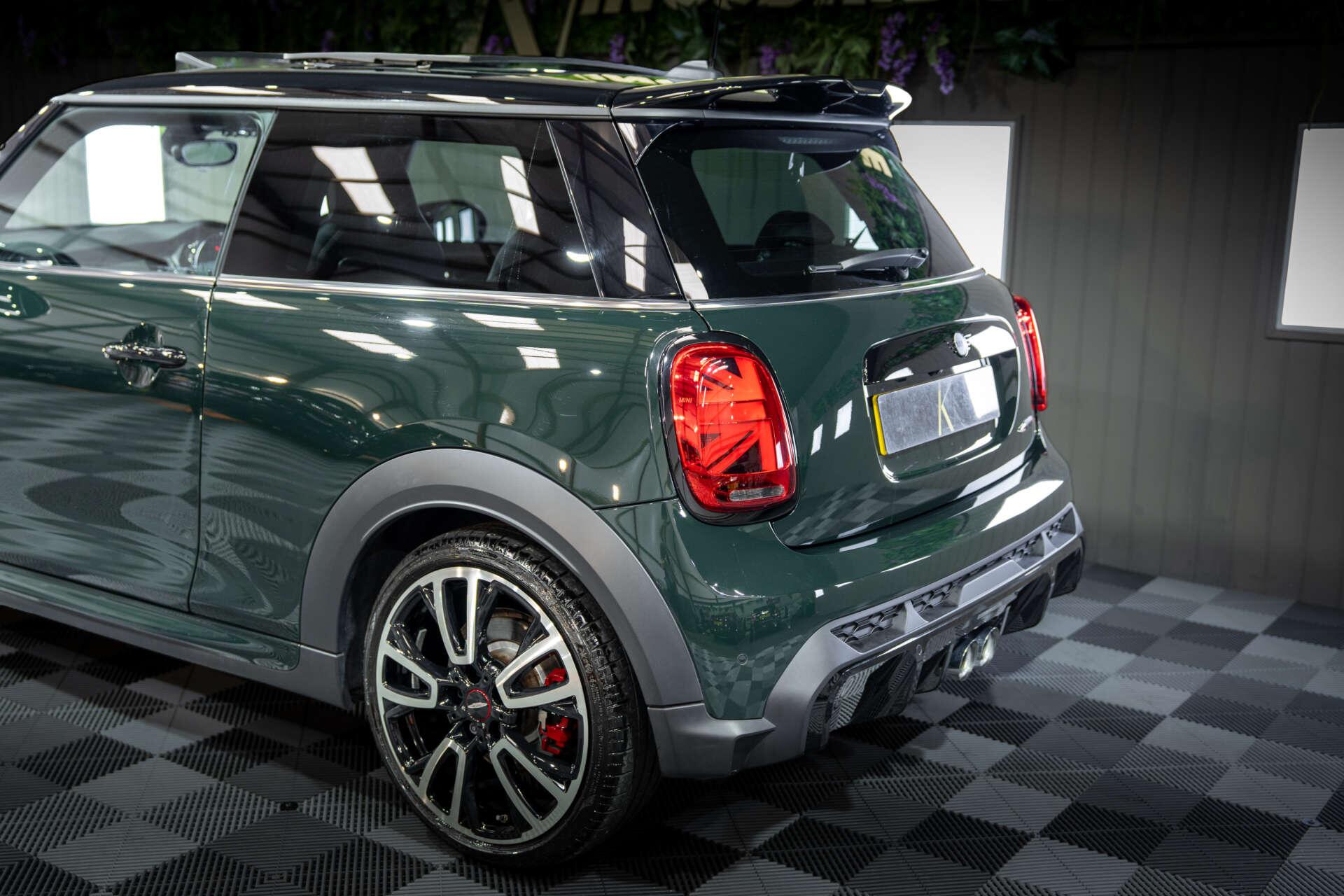 Mini Cooper view 4