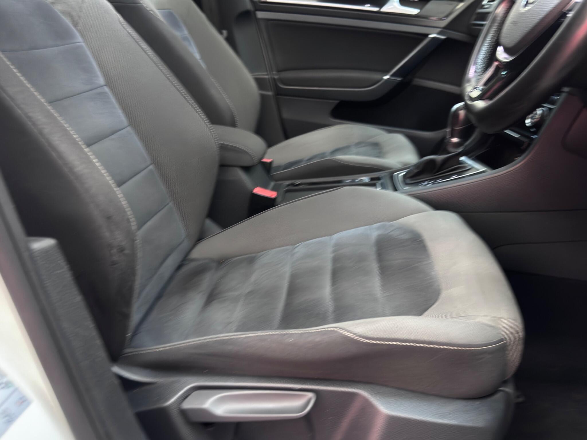 Volkswagen Golf view 55