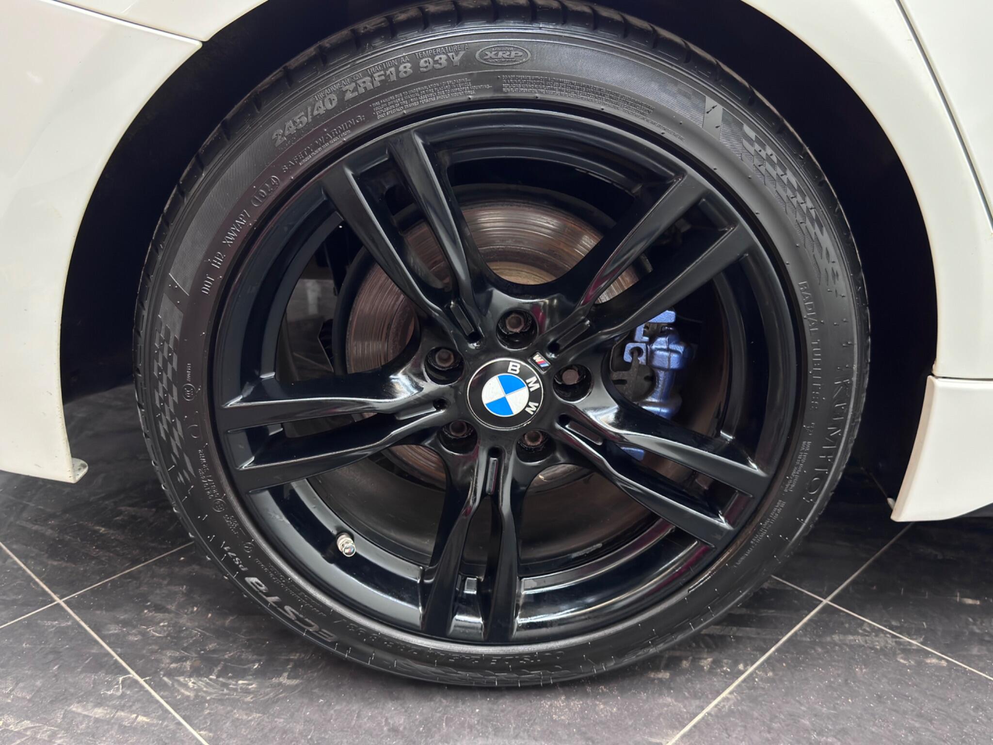 BMW 3 Series view 58