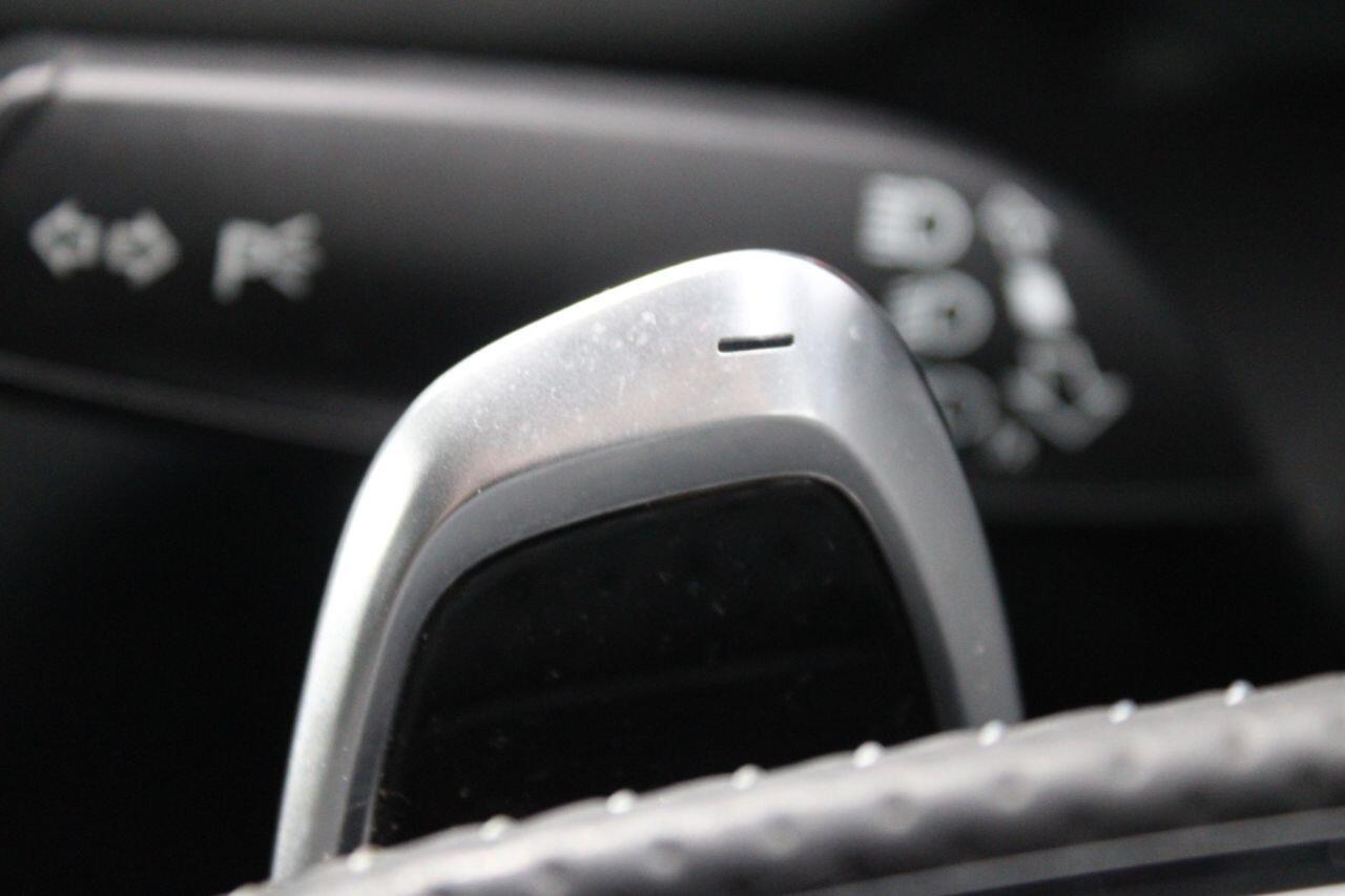 Audi RS Q3 view 46