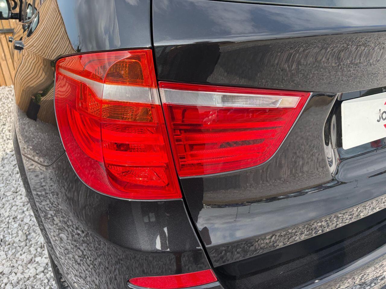 BMW X3 view 14