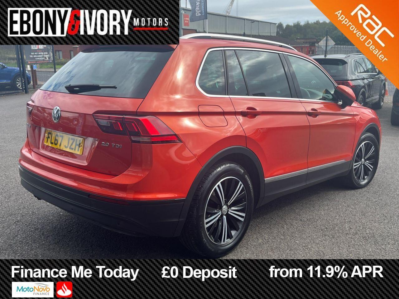 Volkswagen Tiguan view 5