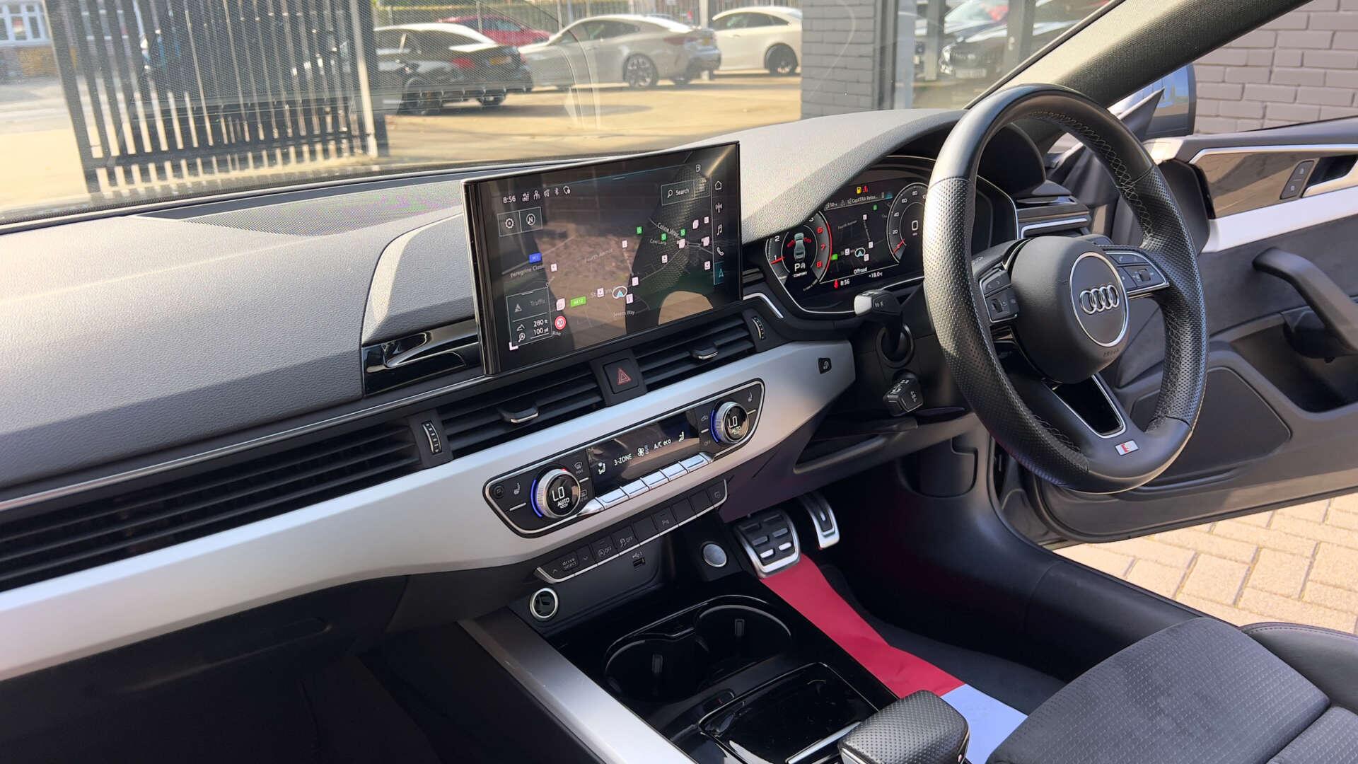 Audi A5 view 20