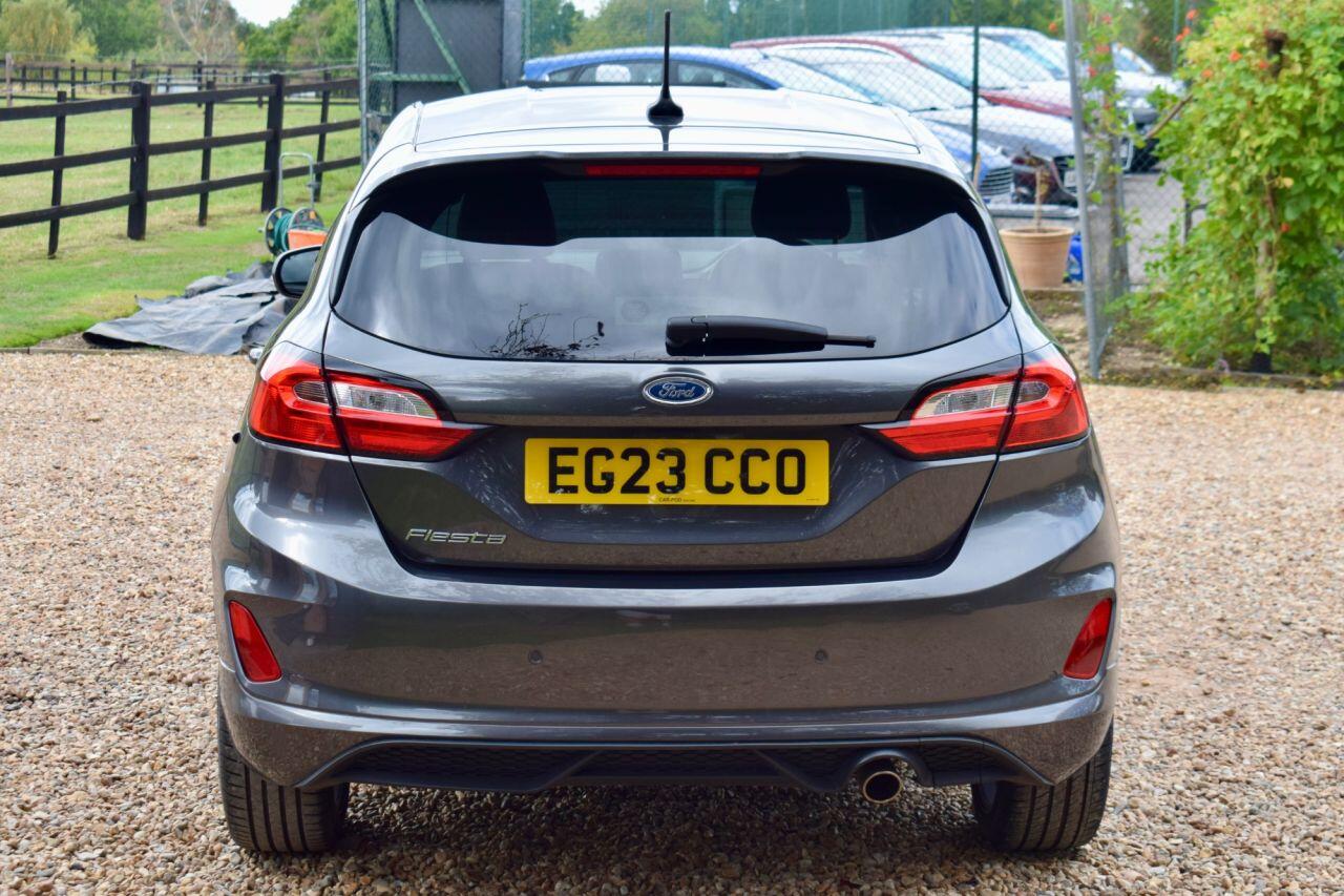 Ford Fiesta view 9