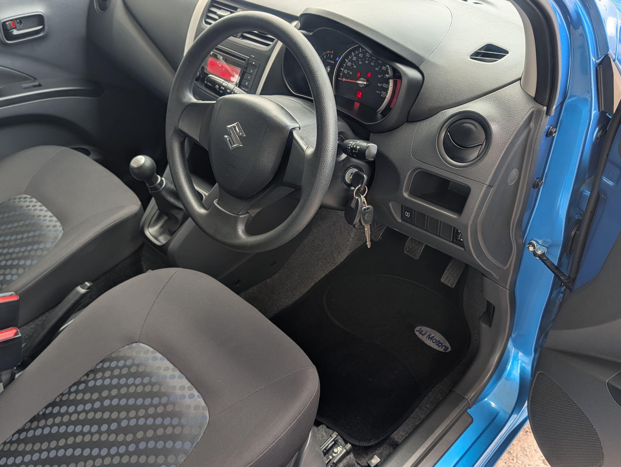 Suzuki Celerio view 35