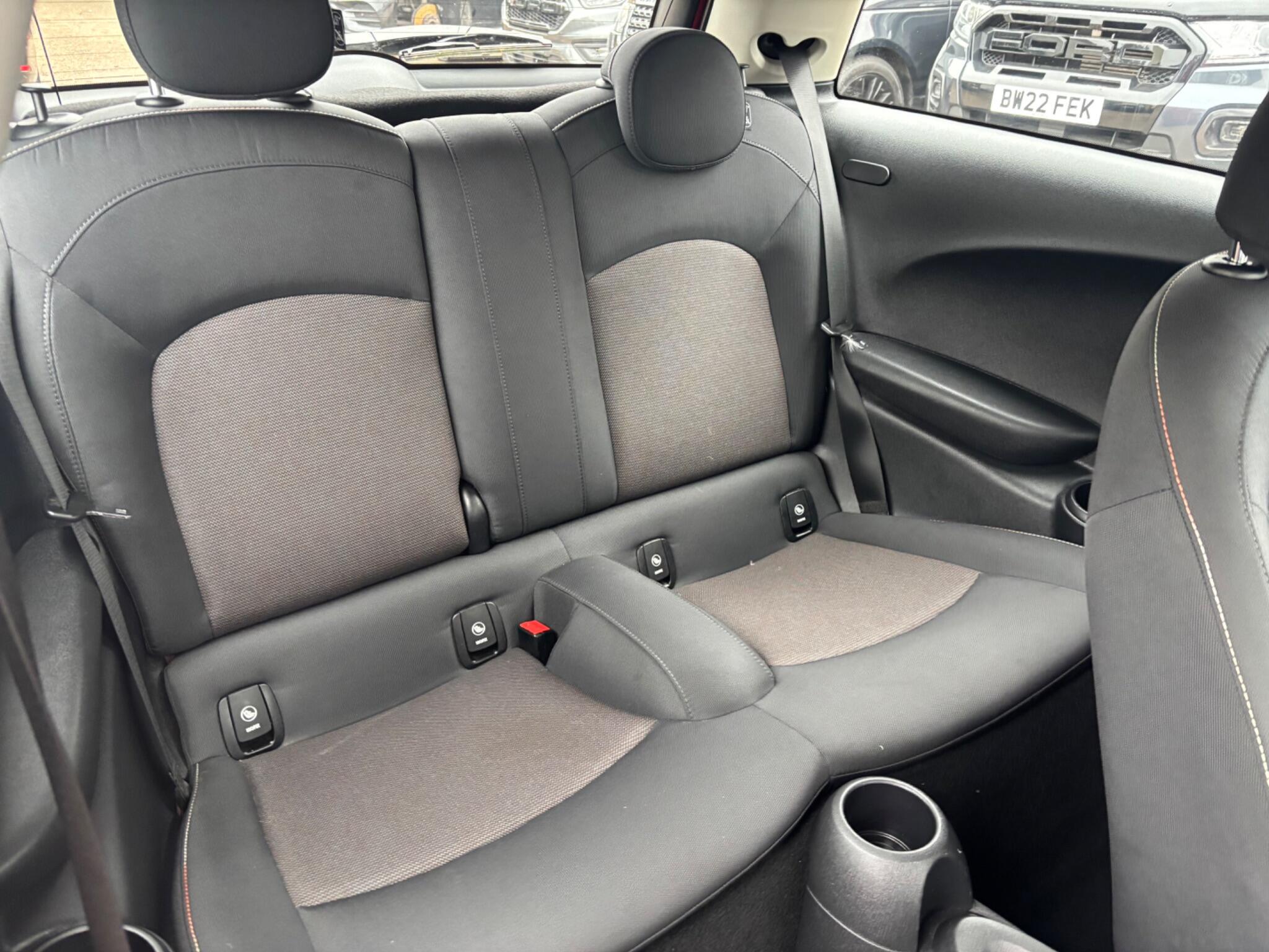 Mini Cooper view 20