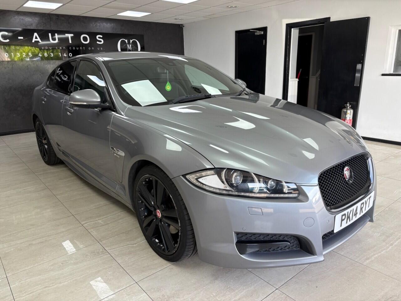 Jaguar XF view 9