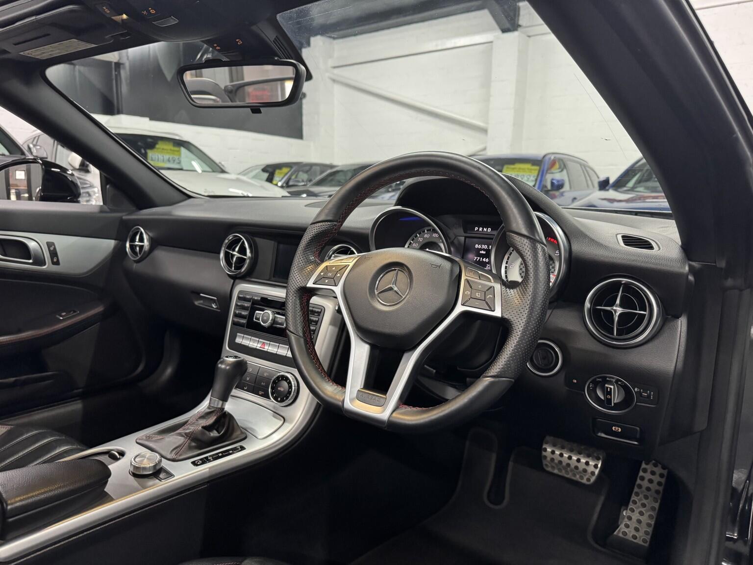 Mercedes-Benz SLK view 14
