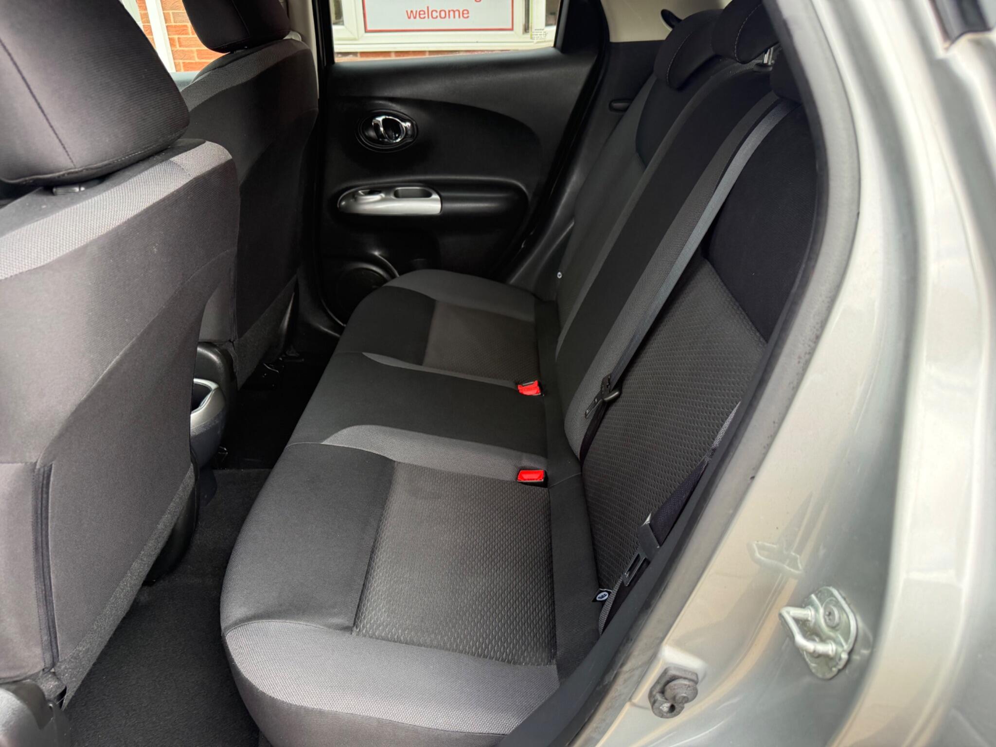 Nissan Juke view 28