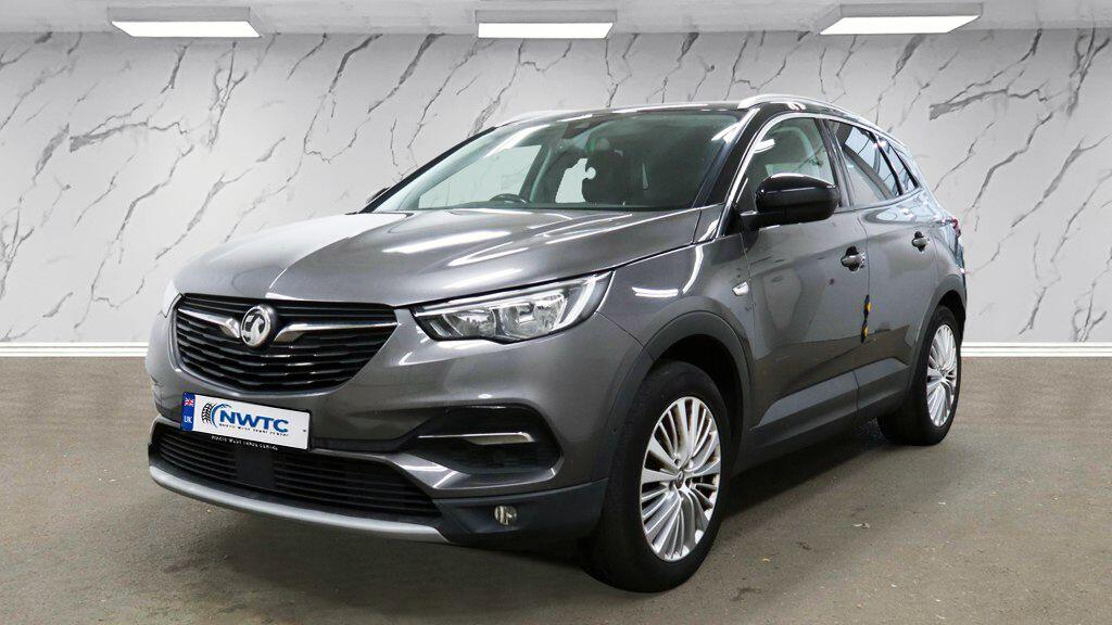 Vauxhall Grandland X view 4