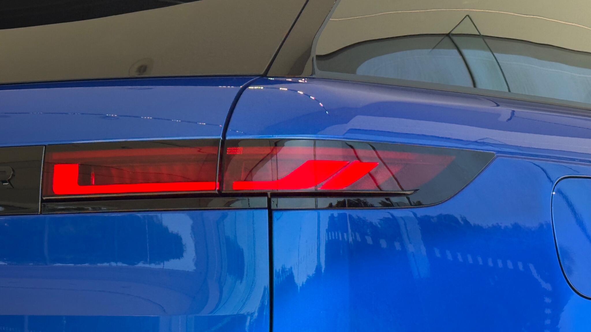 Land Rover Range Rover Sport view 15