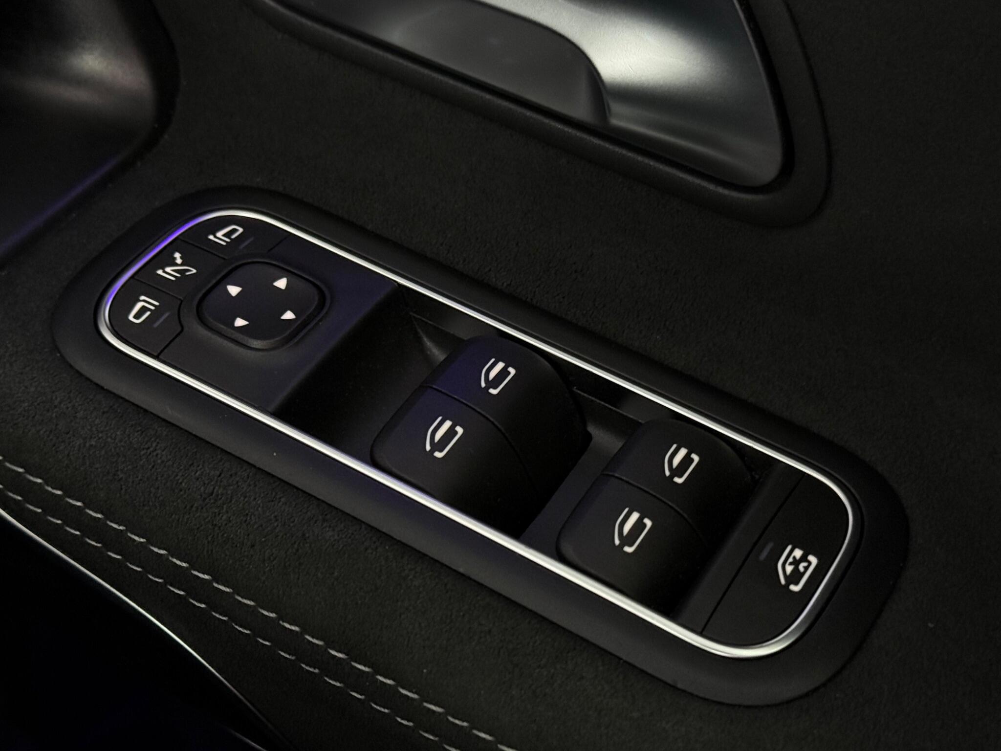Mercedes-Benz A-Class view 21