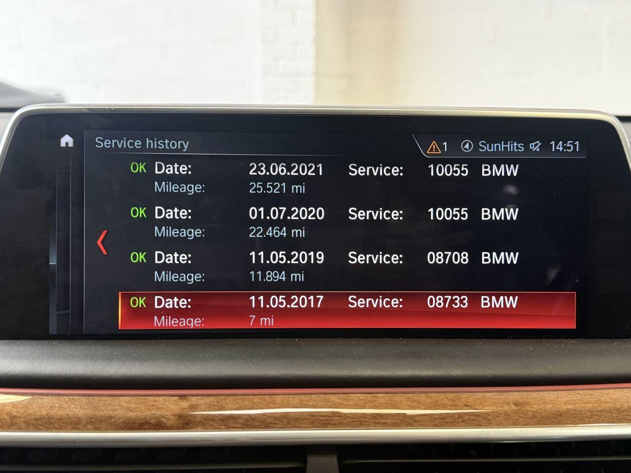 BMW 7 Series view 54