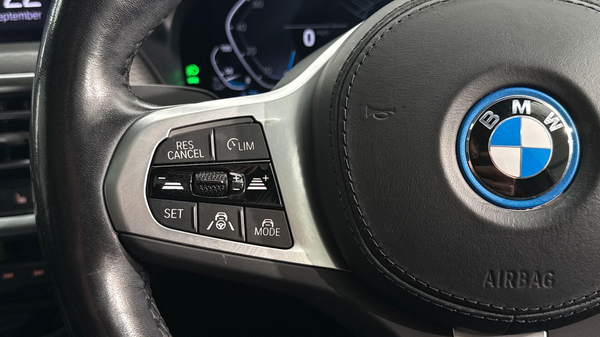 BMW iX3 view 17
