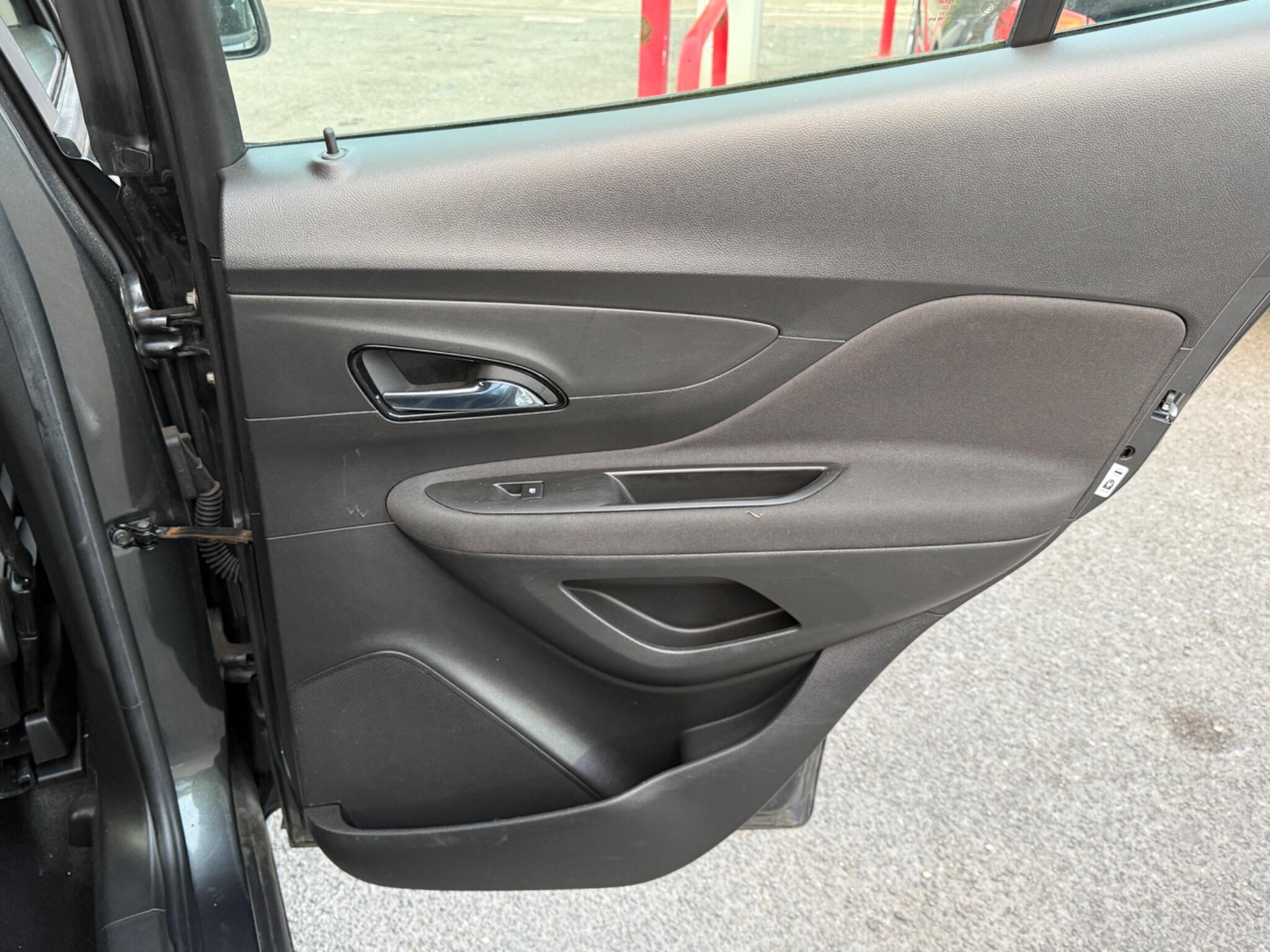 Vauxhall Mokka X - Image 33