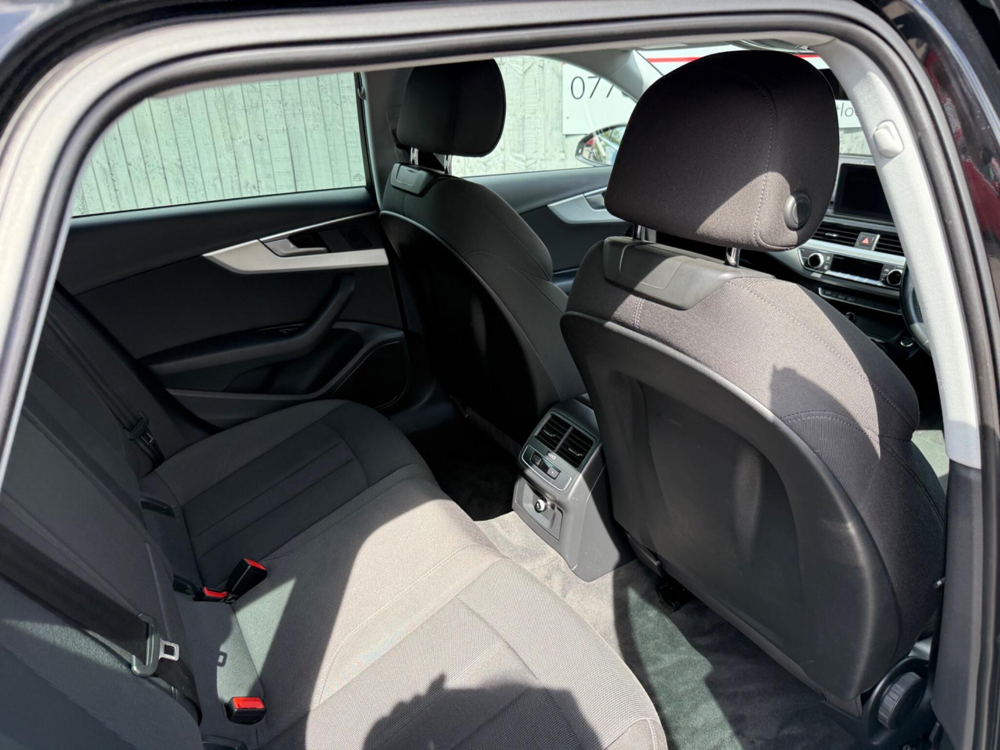 2016 Audi A4 Avant 3.0 TDI V6 Sport S Tronic quattro Euro 6 (s/s) 5dr • 105,600 miles image 25