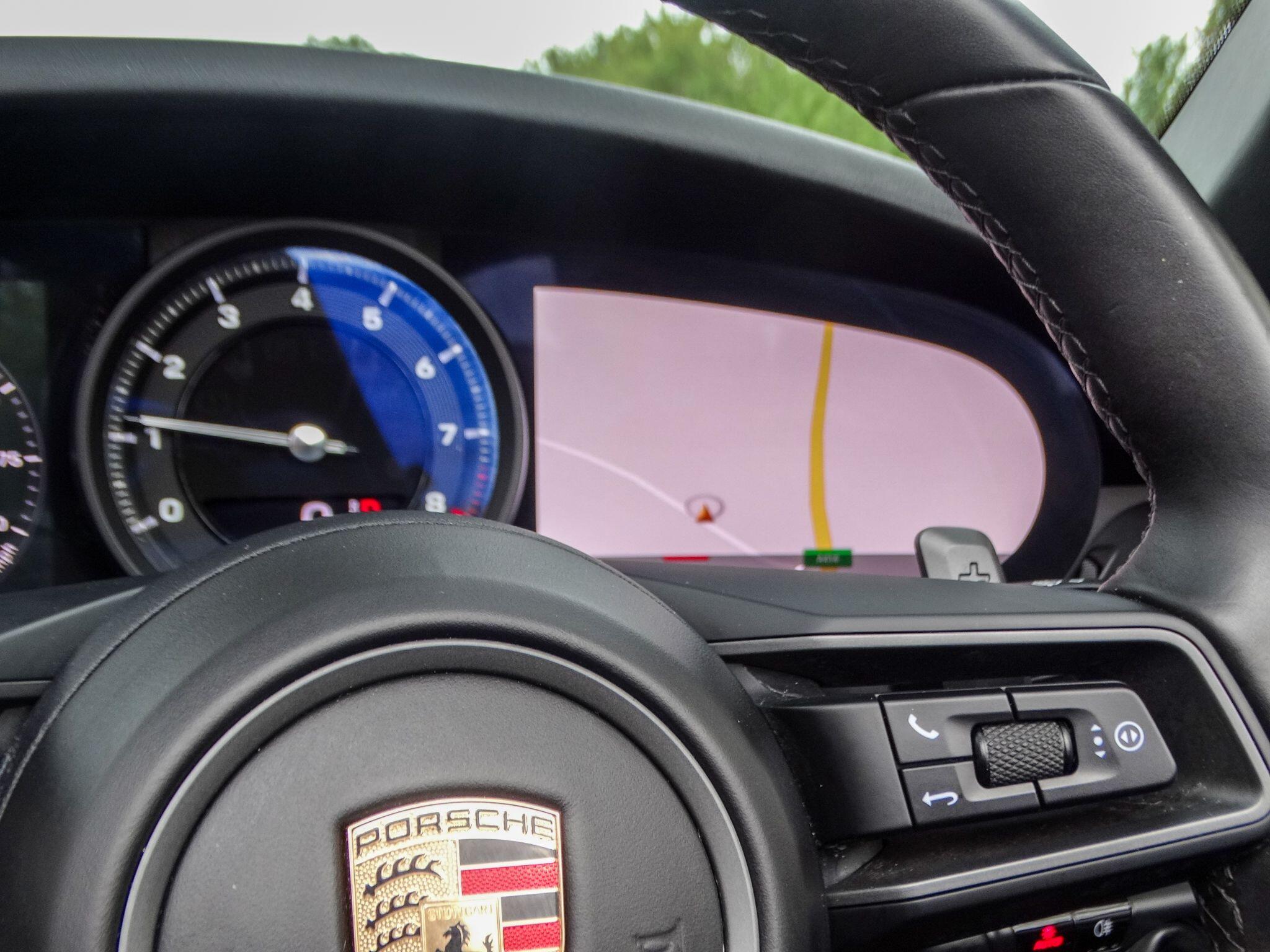 Porsche 911 view 20