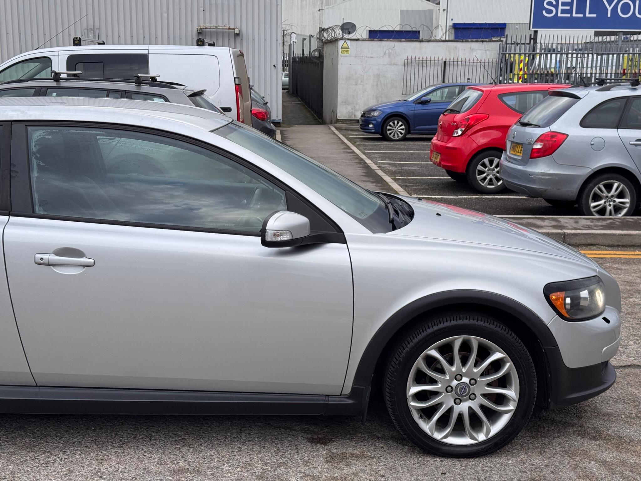 Volvo C30 view 13