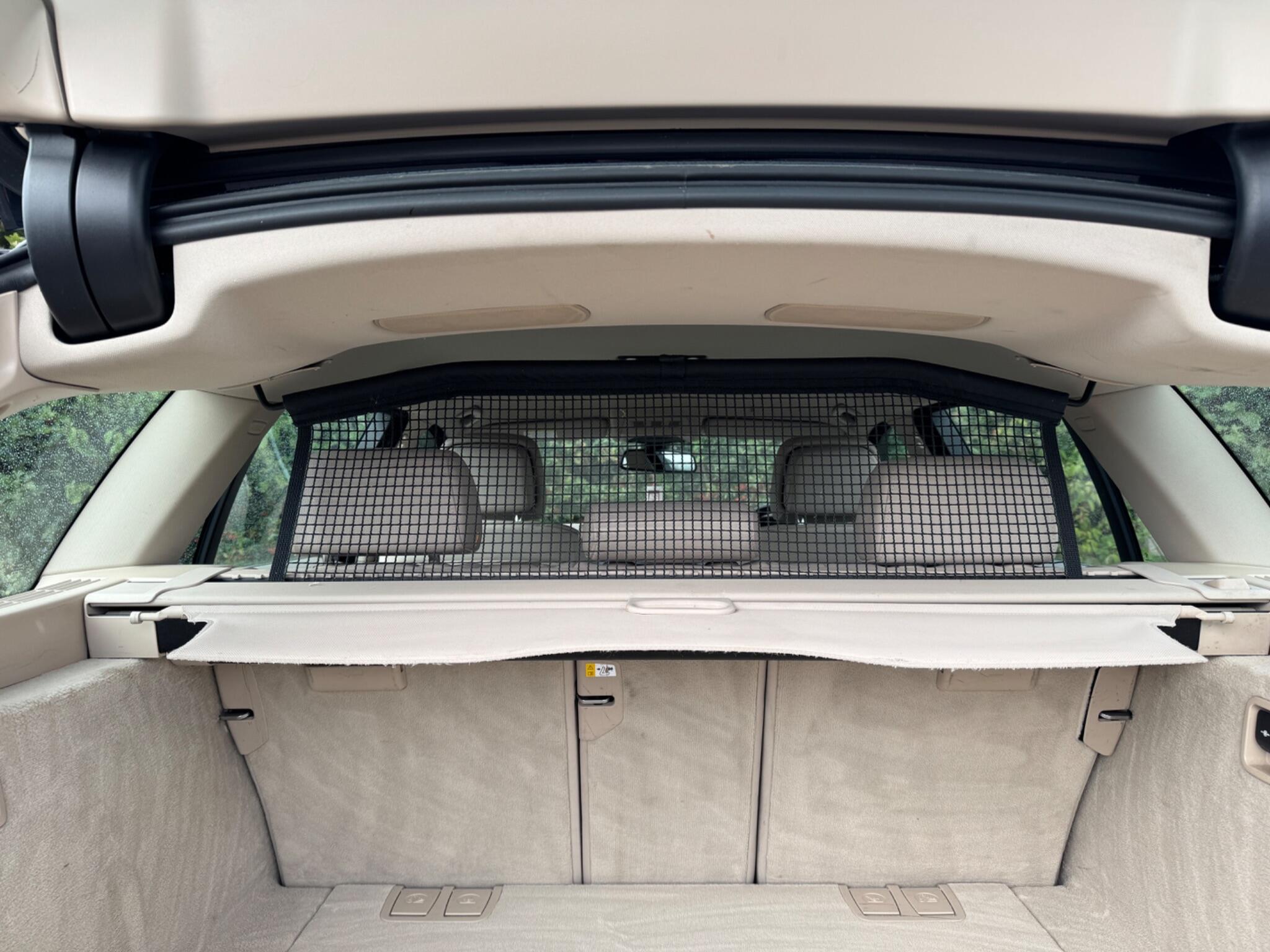 BMW 5 Series view 48