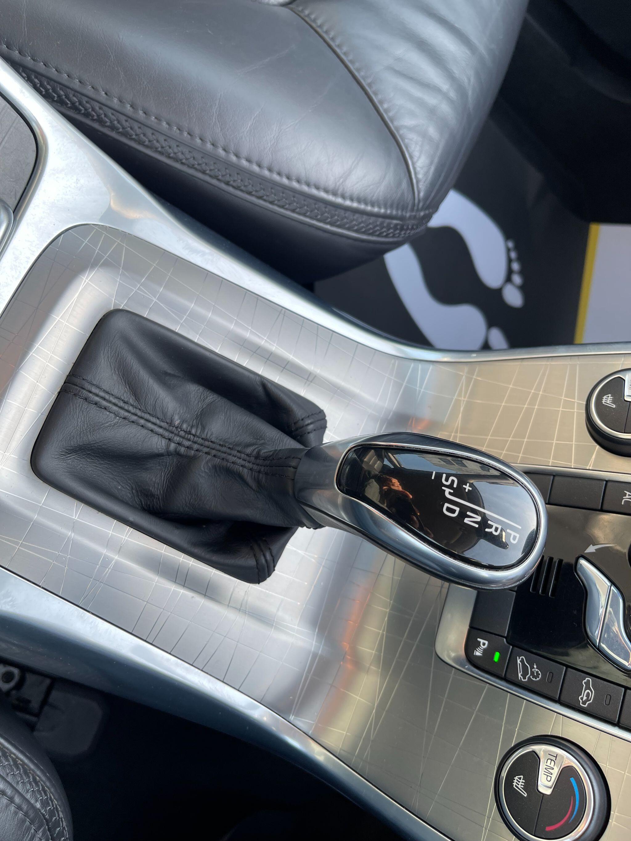 Volvo XC70 view 40